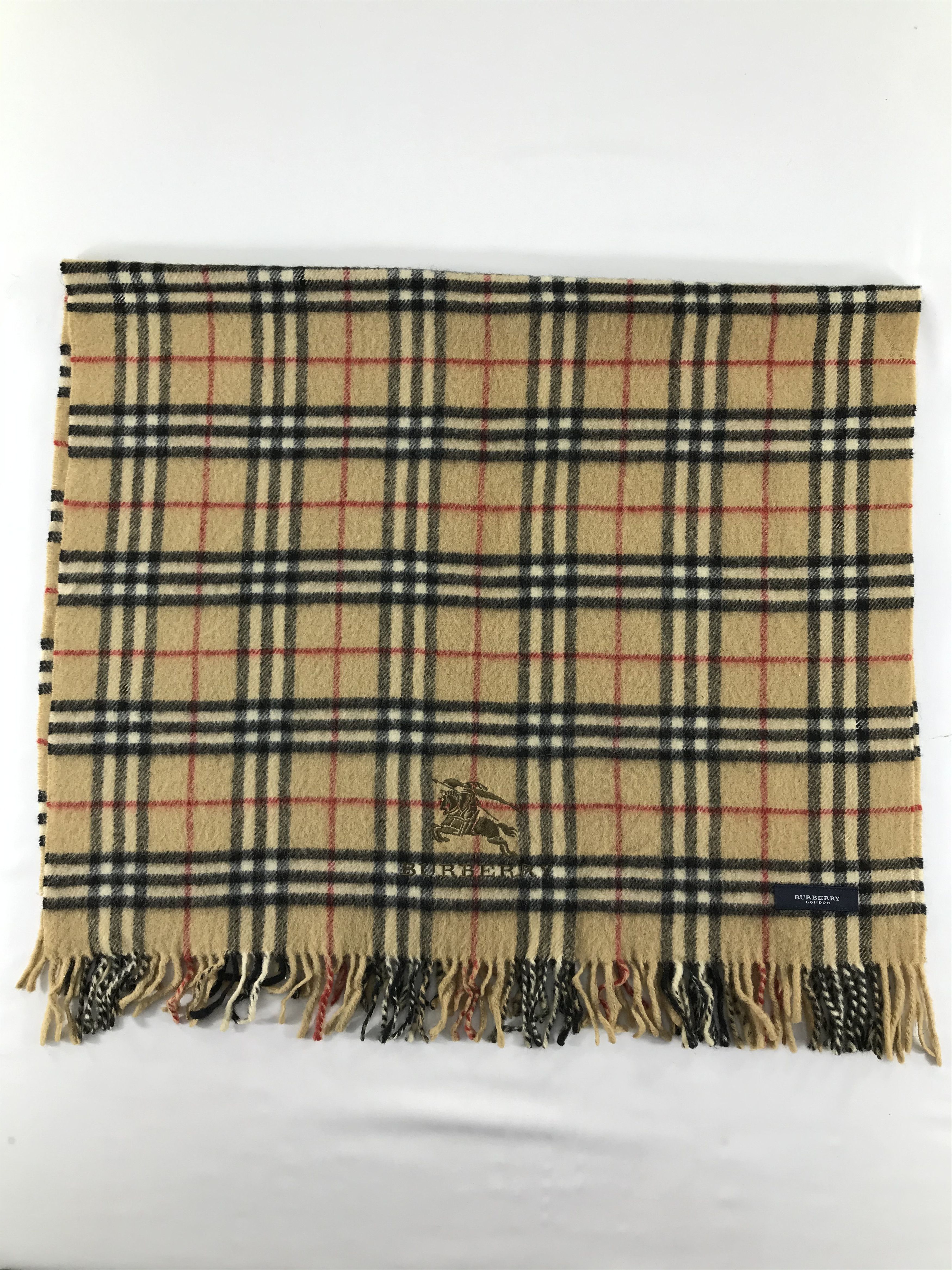 Burberry Vintage Burberry Scarf/Muffler/Neckwear MF1613 Size ONE SIZE - 1 Thumbnail