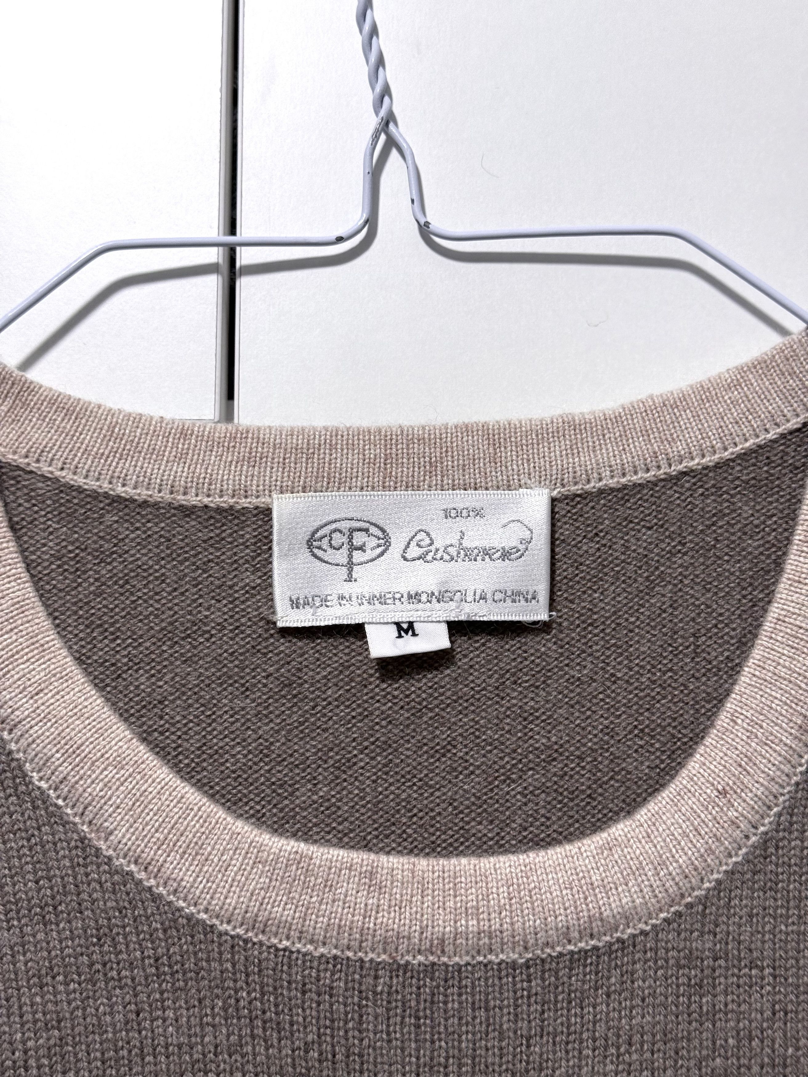 Other Women's Short Sleeve Pure Cashmere Top Sweater Tee (M) Size M / US 6-8 / IT 42-44 - 3 Thumbnail
