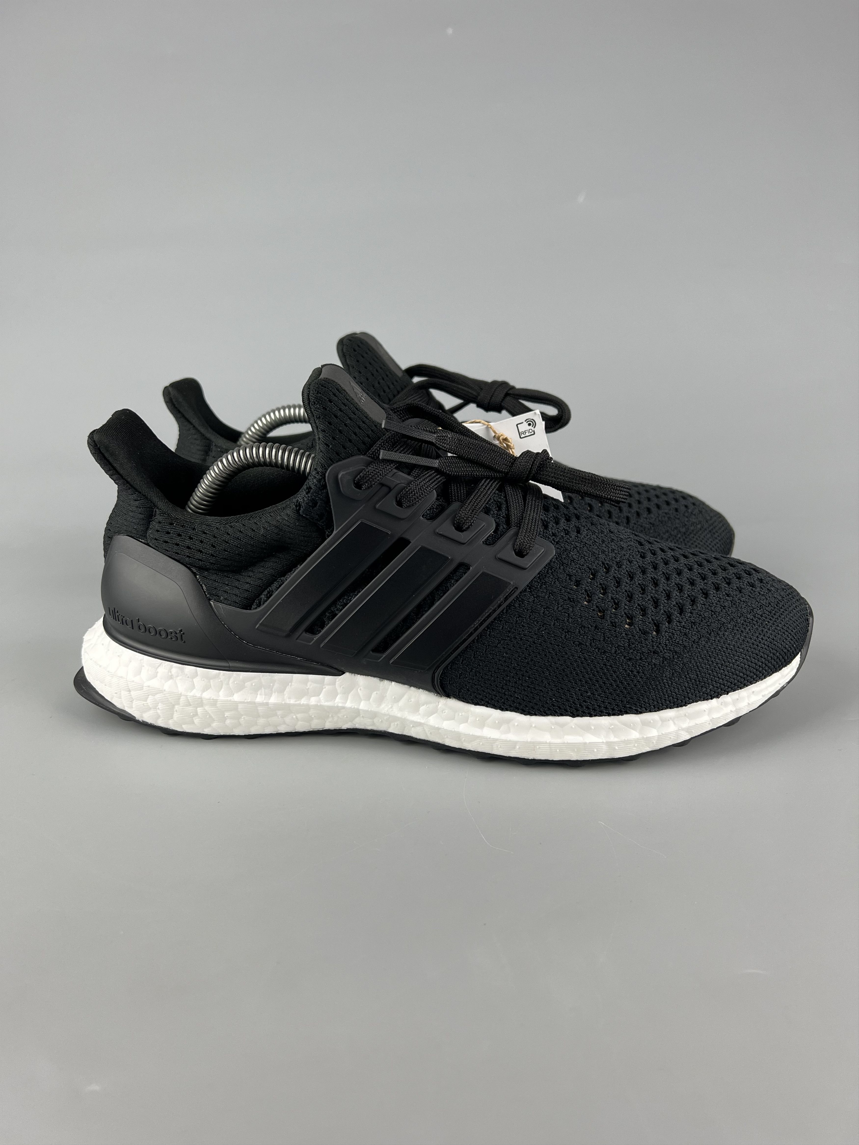 adidas gazelle silver green womens Adidas x Porsche Design RUN Bounce:S (2012) – VILIS VINTAGE