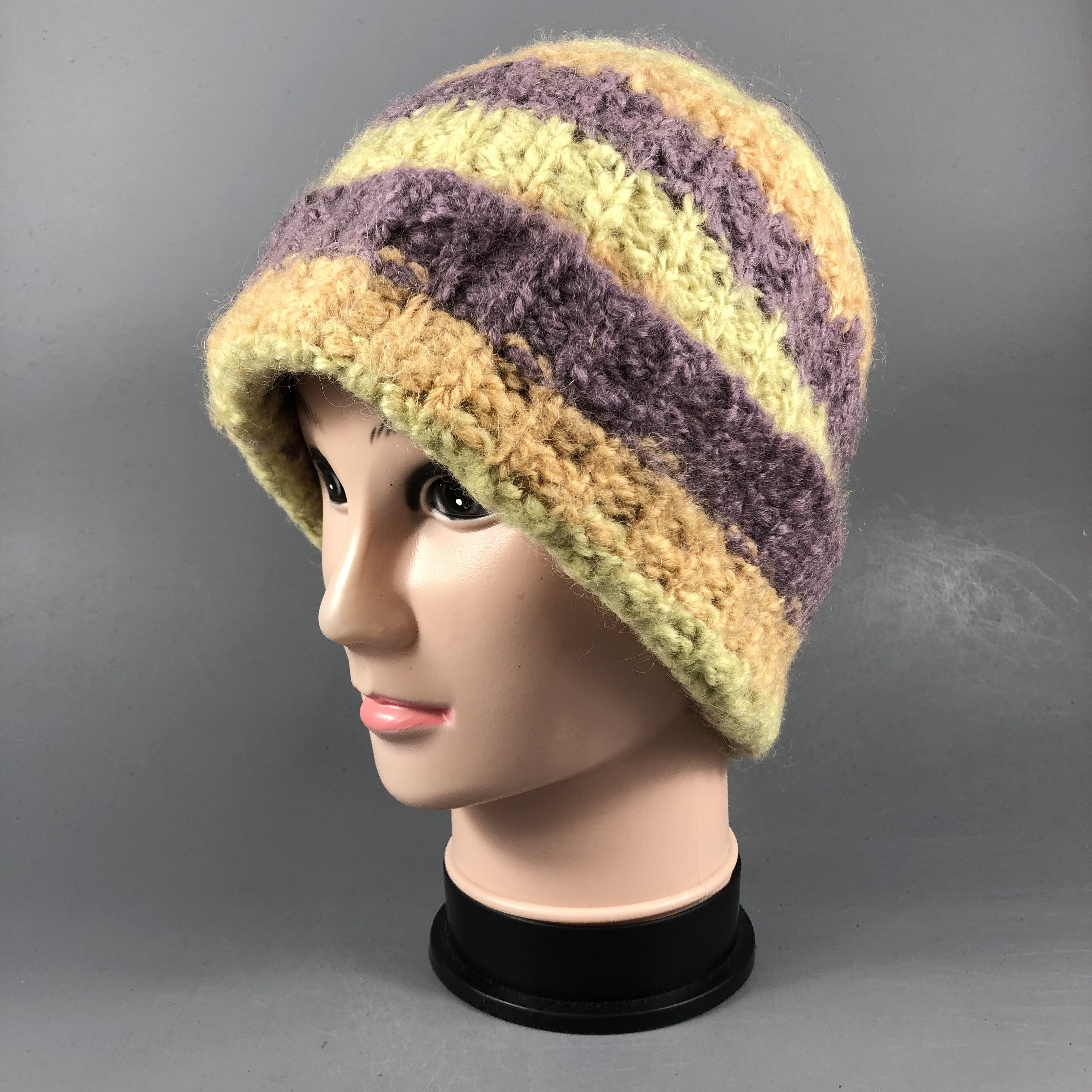 Japanese Brand Crochet Stripe Knit Beanie Snow Cap Hat Size ONE SIZE - 2 Thumbnail