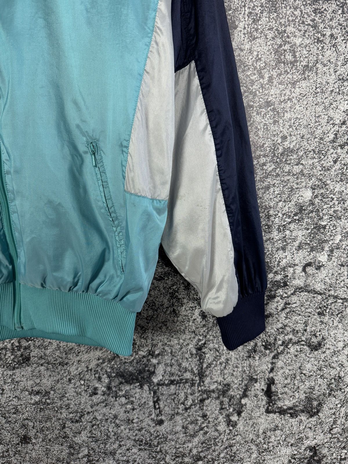 Adidas Adidas Vintage Nylon Track Jacket Windbreaker 90s Size XS Size US XS / EU 42 / 0 - 5 Thumbnail