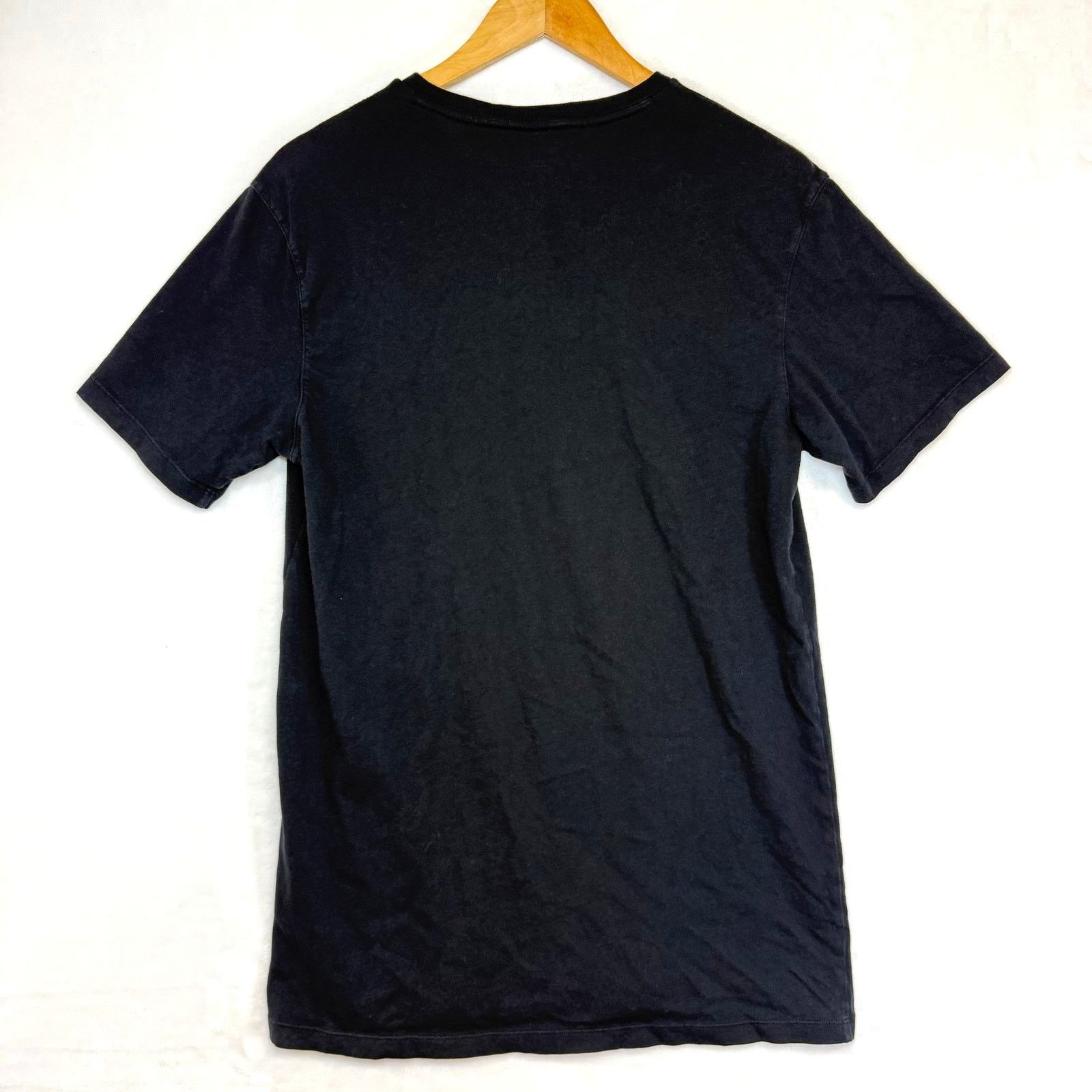 Lacoste Lacoste L Slim VNeck TShirt Sleepwear Black Luxury Designer Size US L / EU 52-54 / 3 - 3 Thumbnail