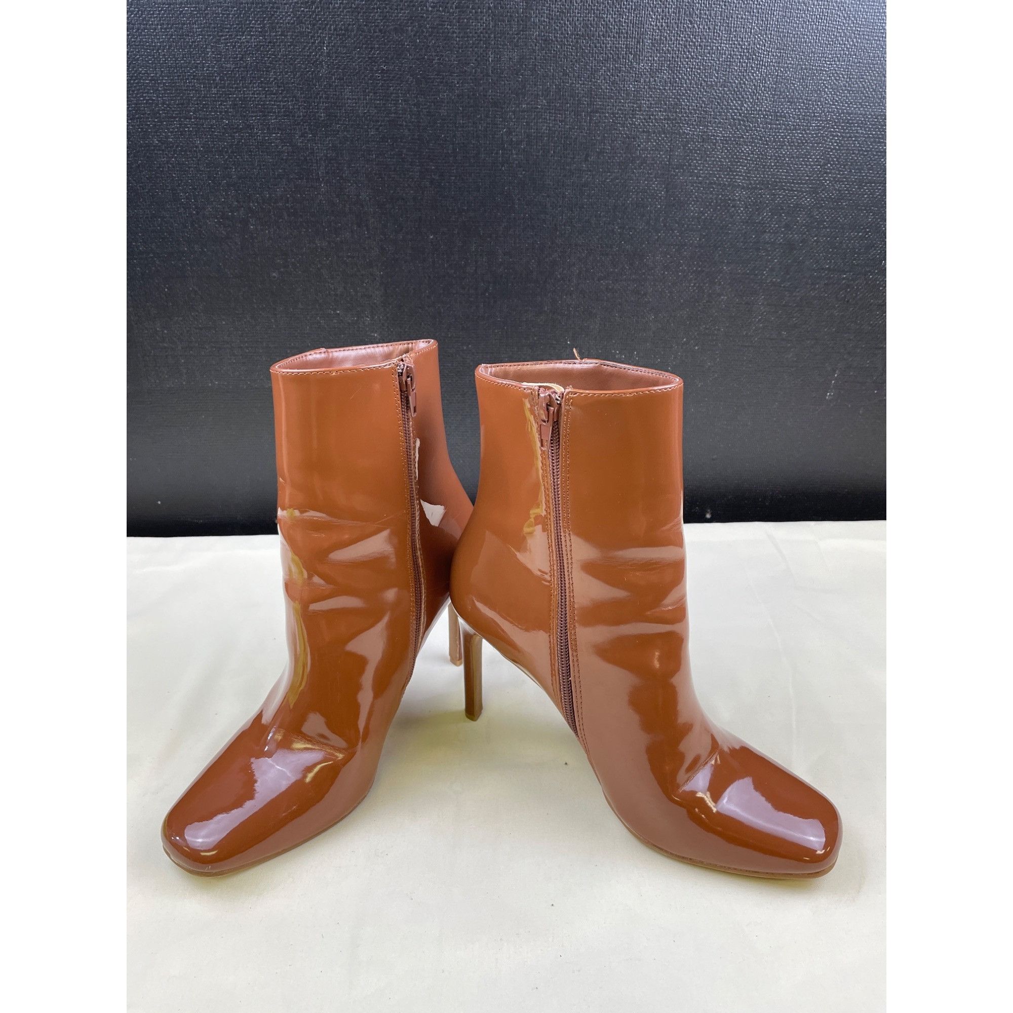 Other Anne Michelle Women's Brown Patent Boots/ Shoes Heel 3.75" S Size US 8 / IT 38 - 2 Thumbnail