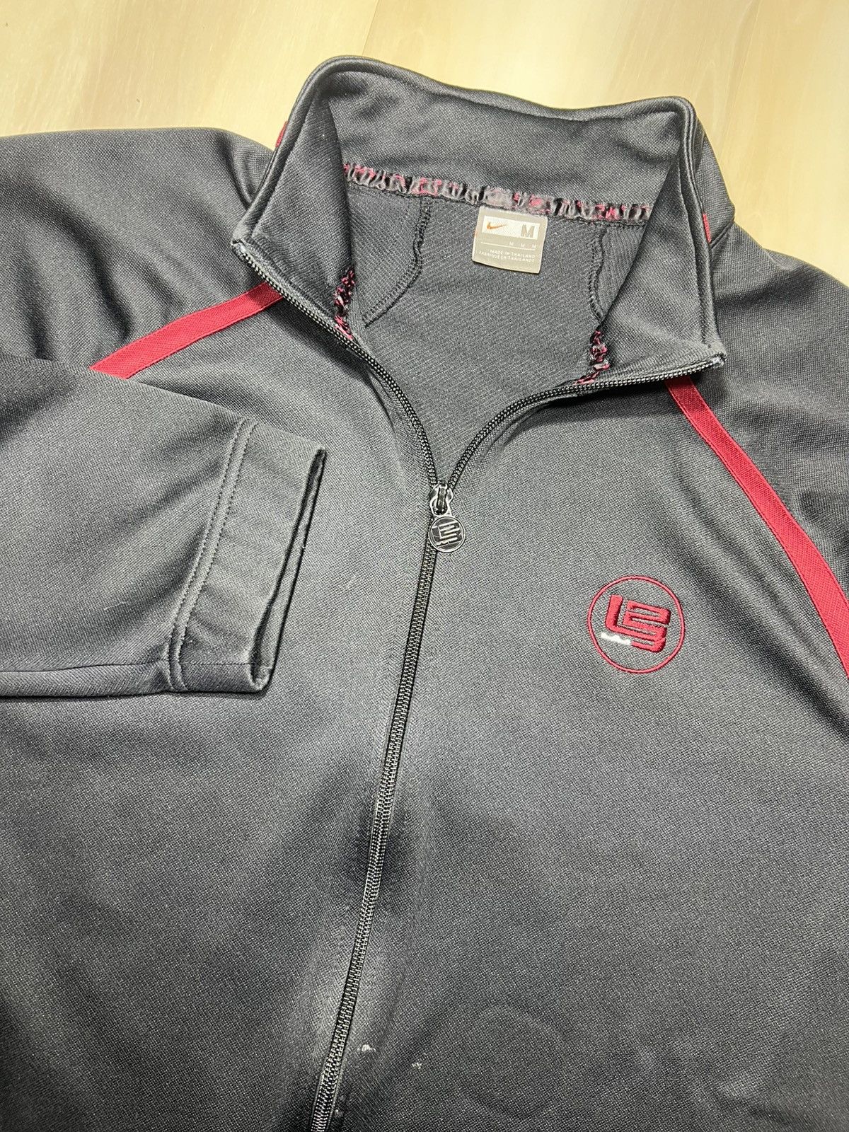Nike Nike Lebron James Black Full Zip Basketball Sz Medium Size US M / EU 48-50 / 2 - 1 Thumbnail