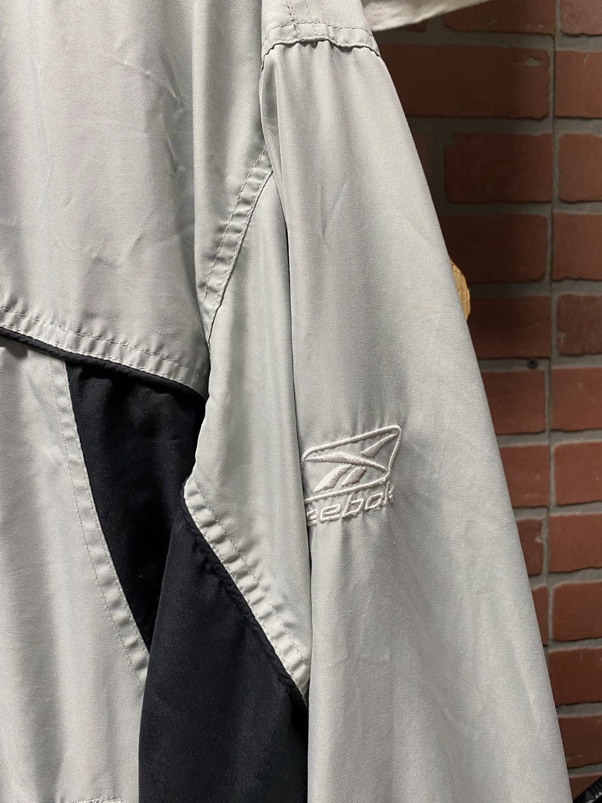 Vintage Vintage Raiders Crewneck Pullover Jacket Reebok Large Size US L / EU 52-54 / 3 - 8 Thumbnail