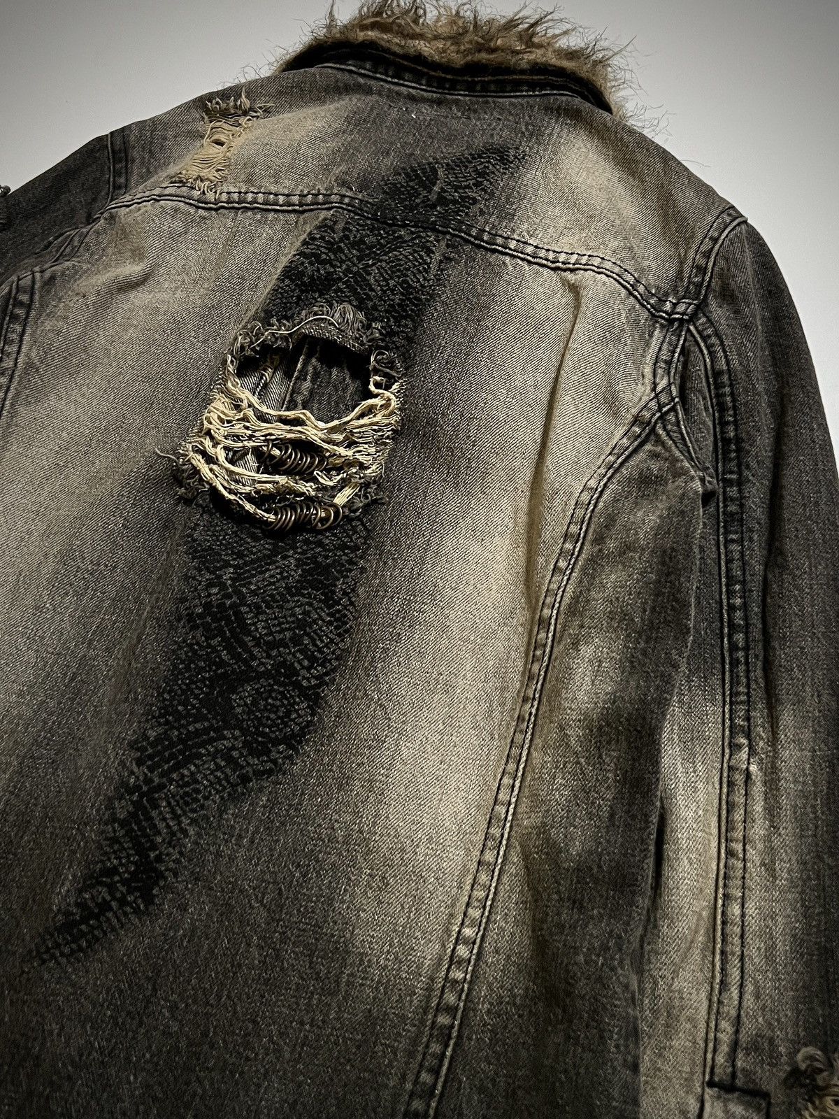 Japanese Brand Midas Archive Distressed Fur Jacket VKei Y2K Custom Rings Size US M / EU 48-50 / 2 - 14 Thumbnail