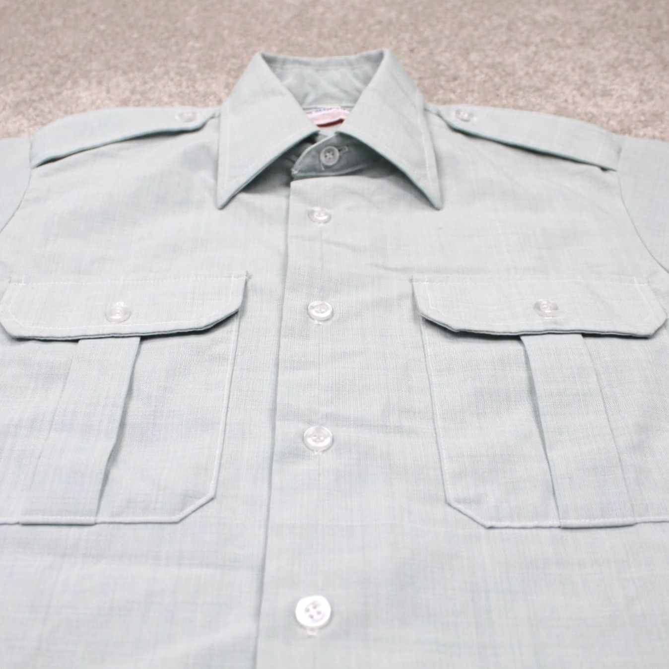 Propper PROPPER Army Shirt Mens 15 Green Tapered Body Polyester/Wool Short Sleeve ButtonUp Size US M / EU 48-50 / 2 - 4 Thumbnail