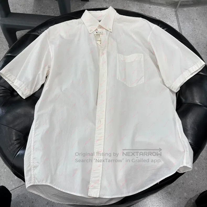 Balenciaga Balenciaga size 37 Full-Print Logo Short Sleeve Shirt, Wom Size US S / EU 44-46 / 1 - 1 Thumbnail