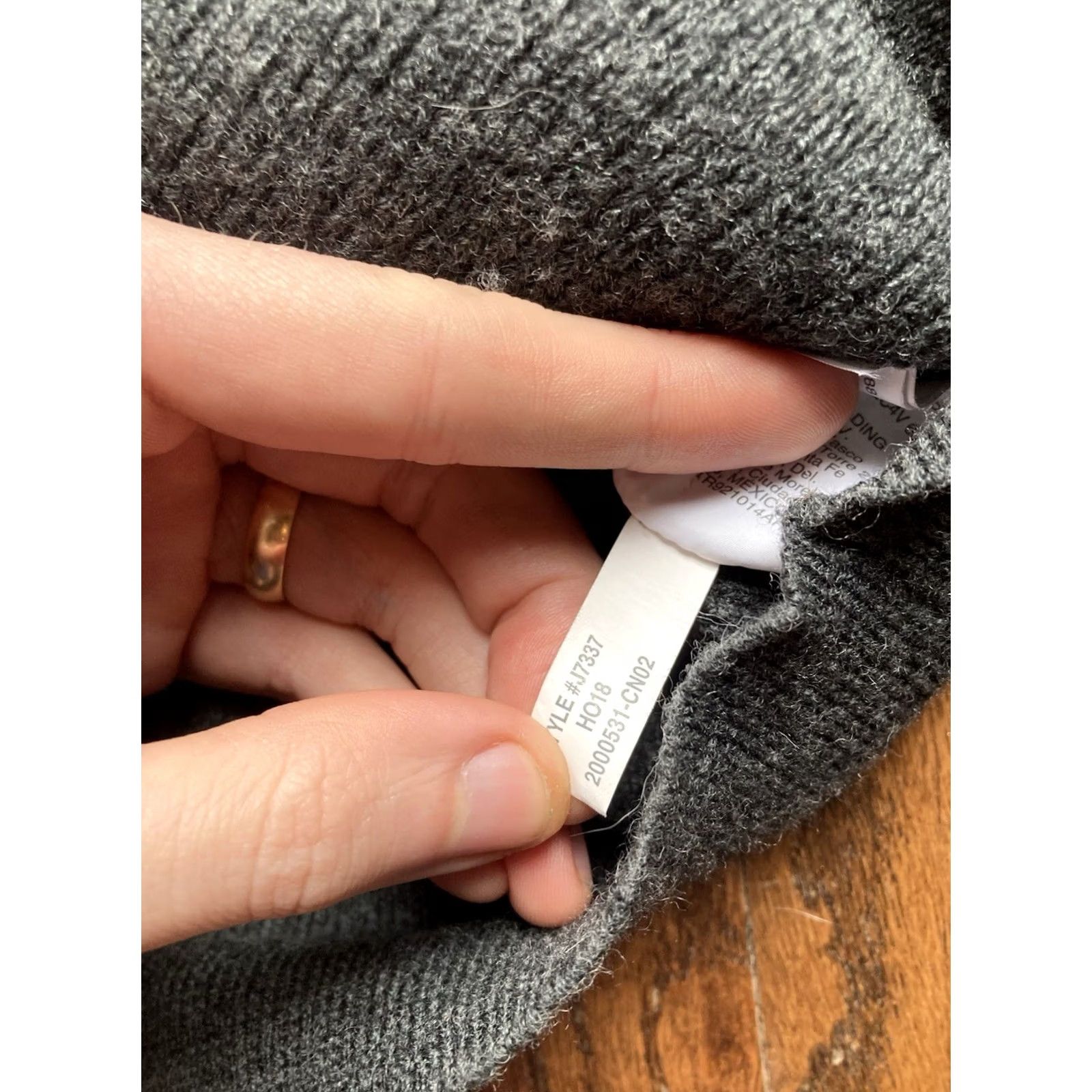 J.Crew J. Crew Sweater Mens Small Gray Merino Wool Turtleneck Pullover Saddle Sleeve Size US S / EU 44-46 / 1 - 7 Thumbnail