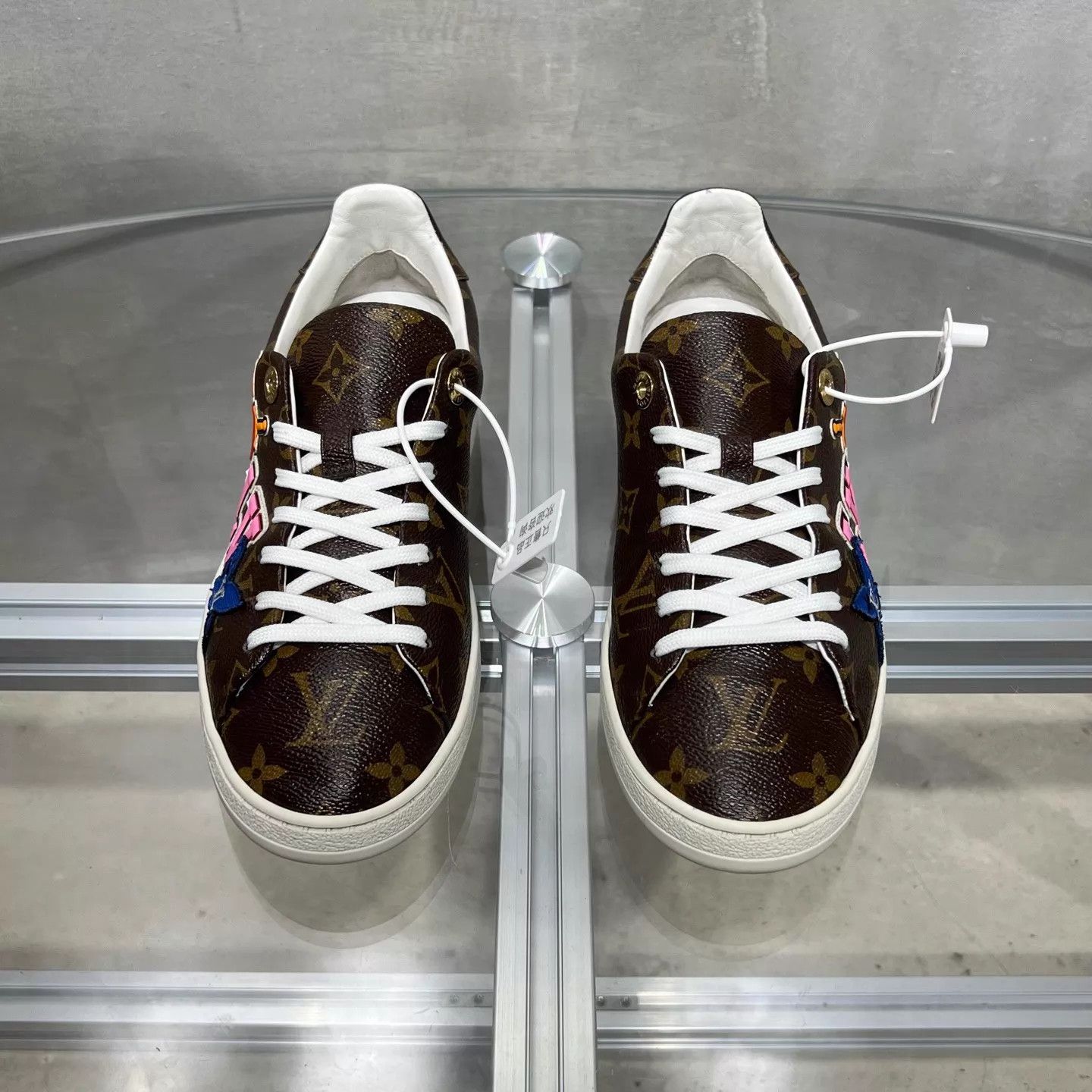 Louis Vuitton LV Monogram Casual Sneaker UK4/38 Size US 7.5 / IT 37.5 - 1 Thumbnail