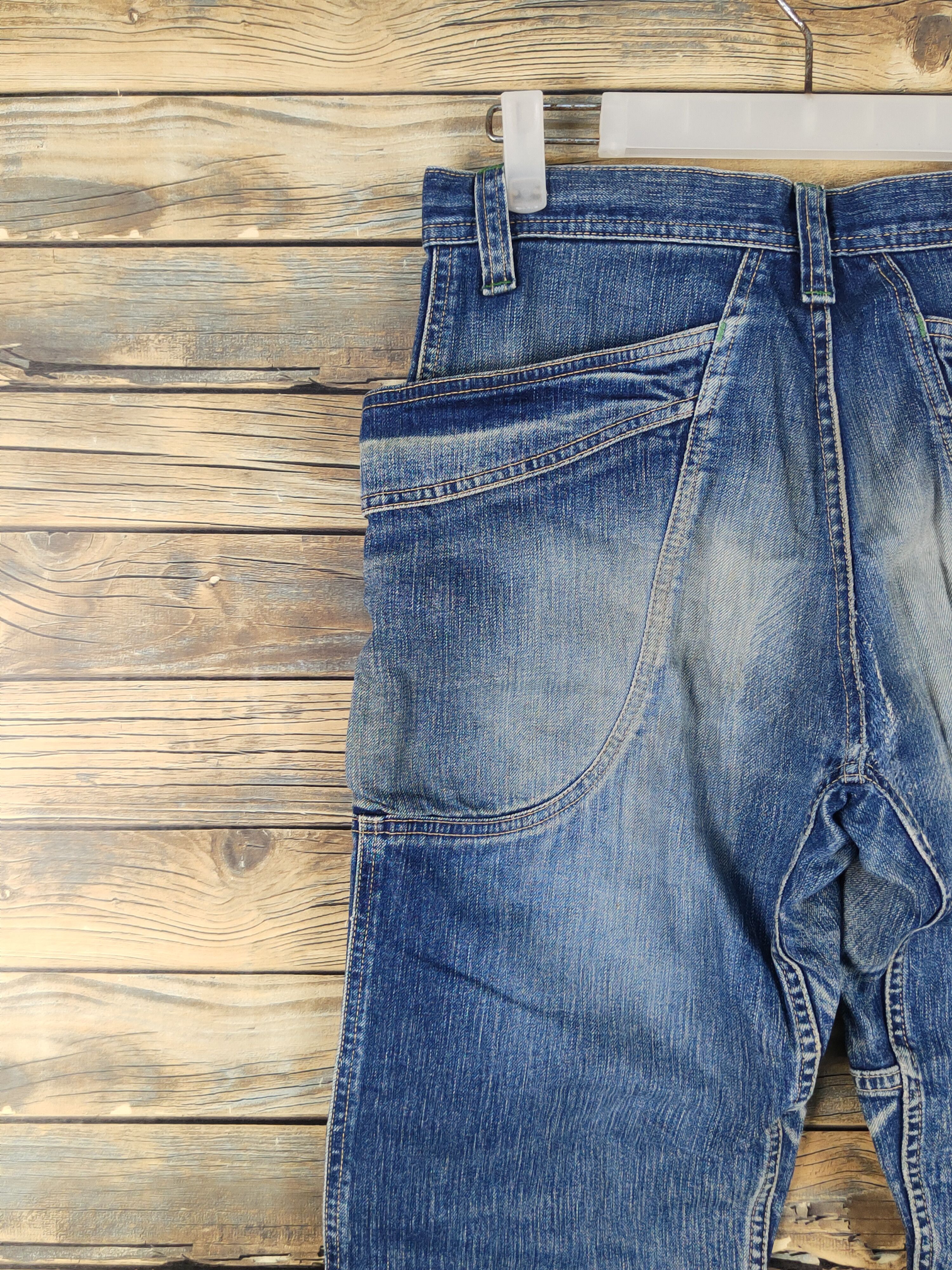 Japanese Brand Gohemp made in japan Distressed Ripped denim Jeans #W1573 Size US 30 / EU 46 - 9 Thumbnail