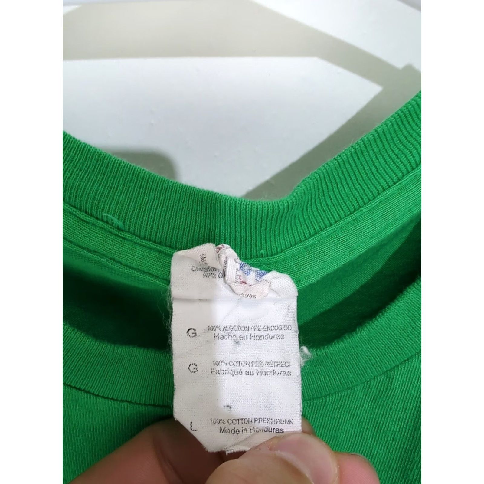 Gildan VINTAGE Gildan Heavy Cotton Stewie Griffin Adult T-Shirt Large Green Crew Neck Logo Short Sleeve Family Guy 2000s Mens Size US L / EU 52-54 / 3 - 2 Thumbnail