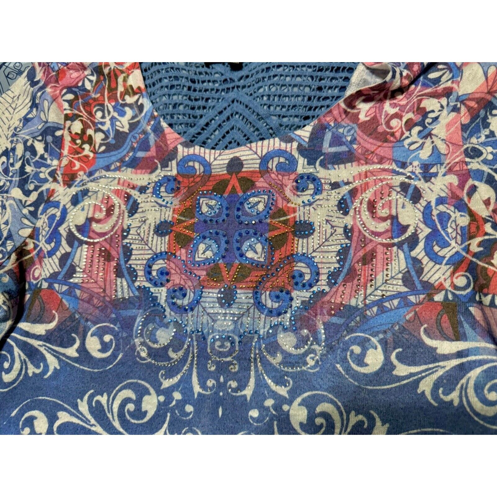 Other B.L.E.U. Stud Appliqué Floral Knit Top w Open Crochet Back L Size L / US 10 / IT 46 - 7 Thumbnail