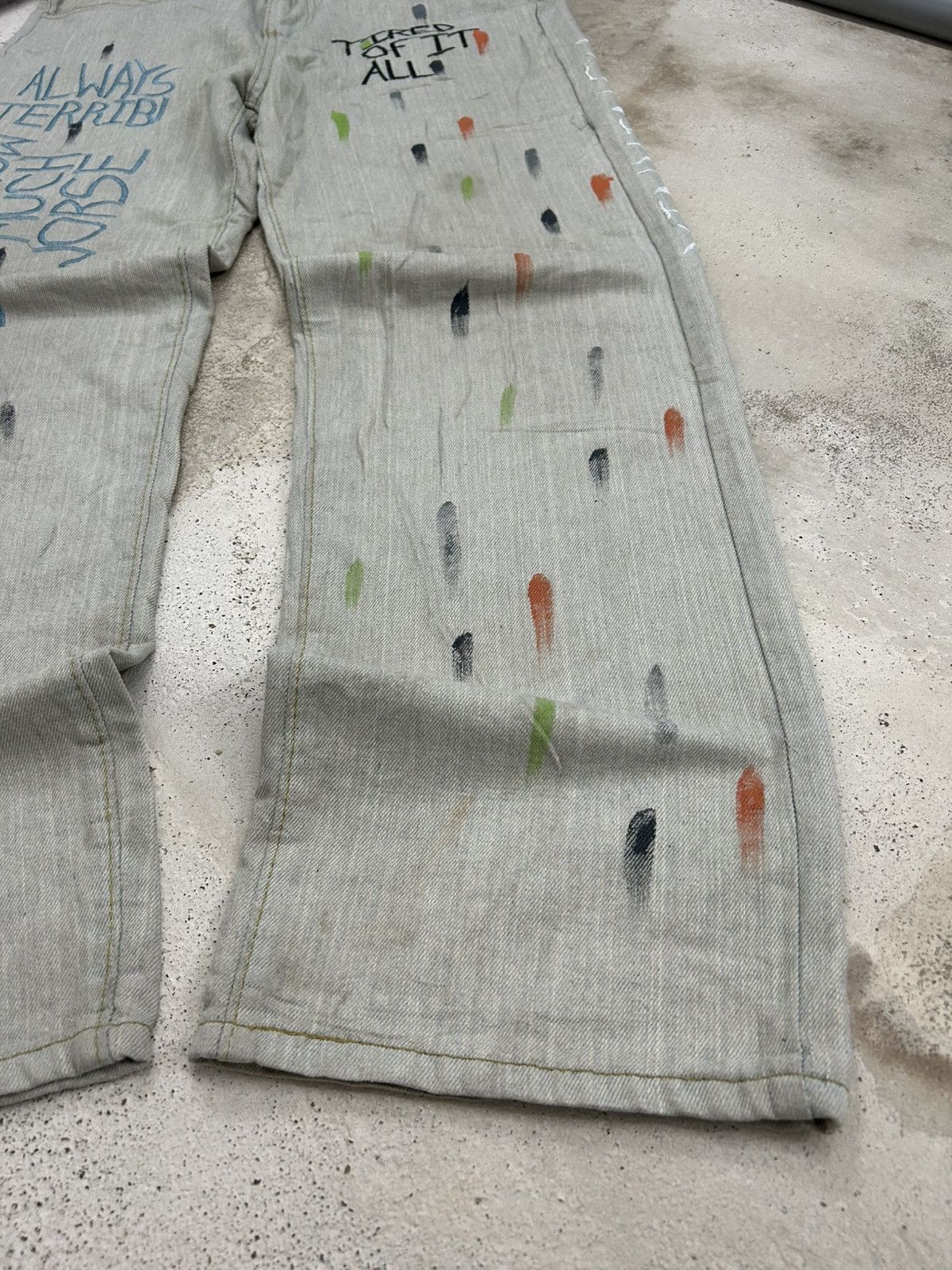 Le Grande Bleu (L.G.B.) Vintage Carpenter Dirty Light Splatter Paint Art Embroidery Size US 32 / EU 48 - 2 Thumbnail