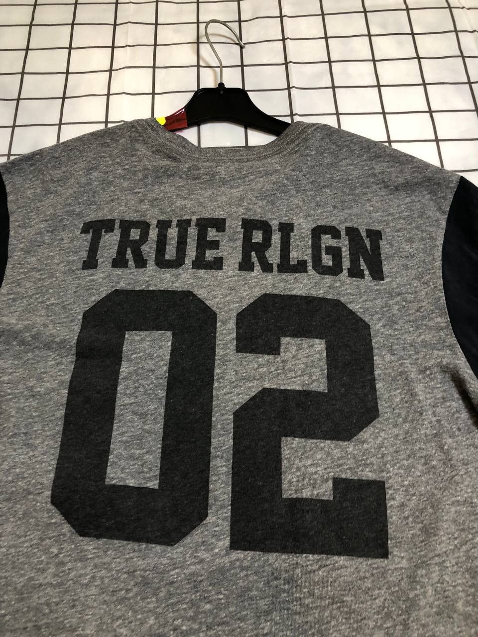 True Religion Vintage Y2K grayT-shirt True Religion big print #02 Size US M / EU 48-50 / 2 - 8 Thumbnail