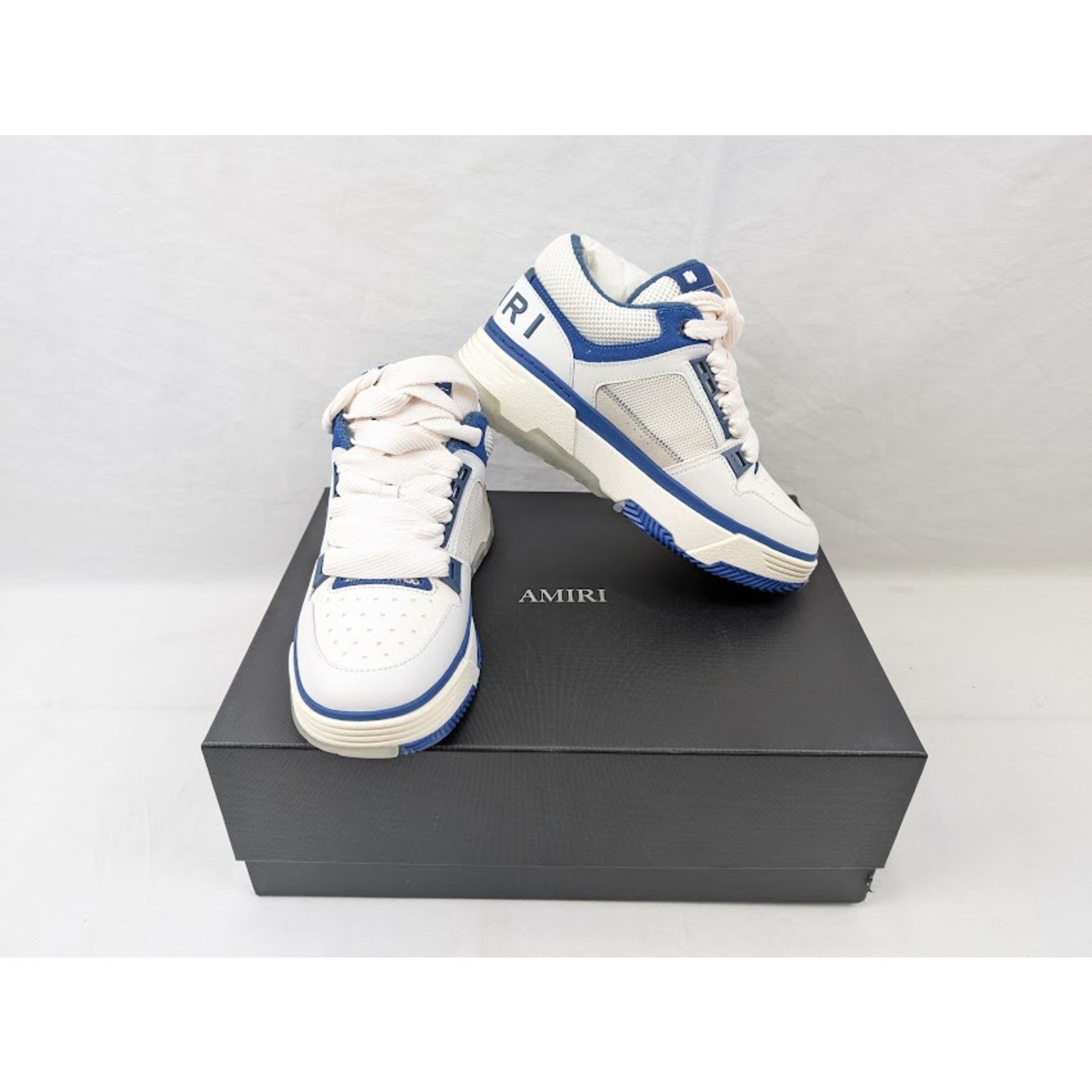 Amiri o1rshd1 Q:2 / MA-1 Low-Top Sneakers in Navy / White Size US 10 / EU 43 - 20 Thumbnail