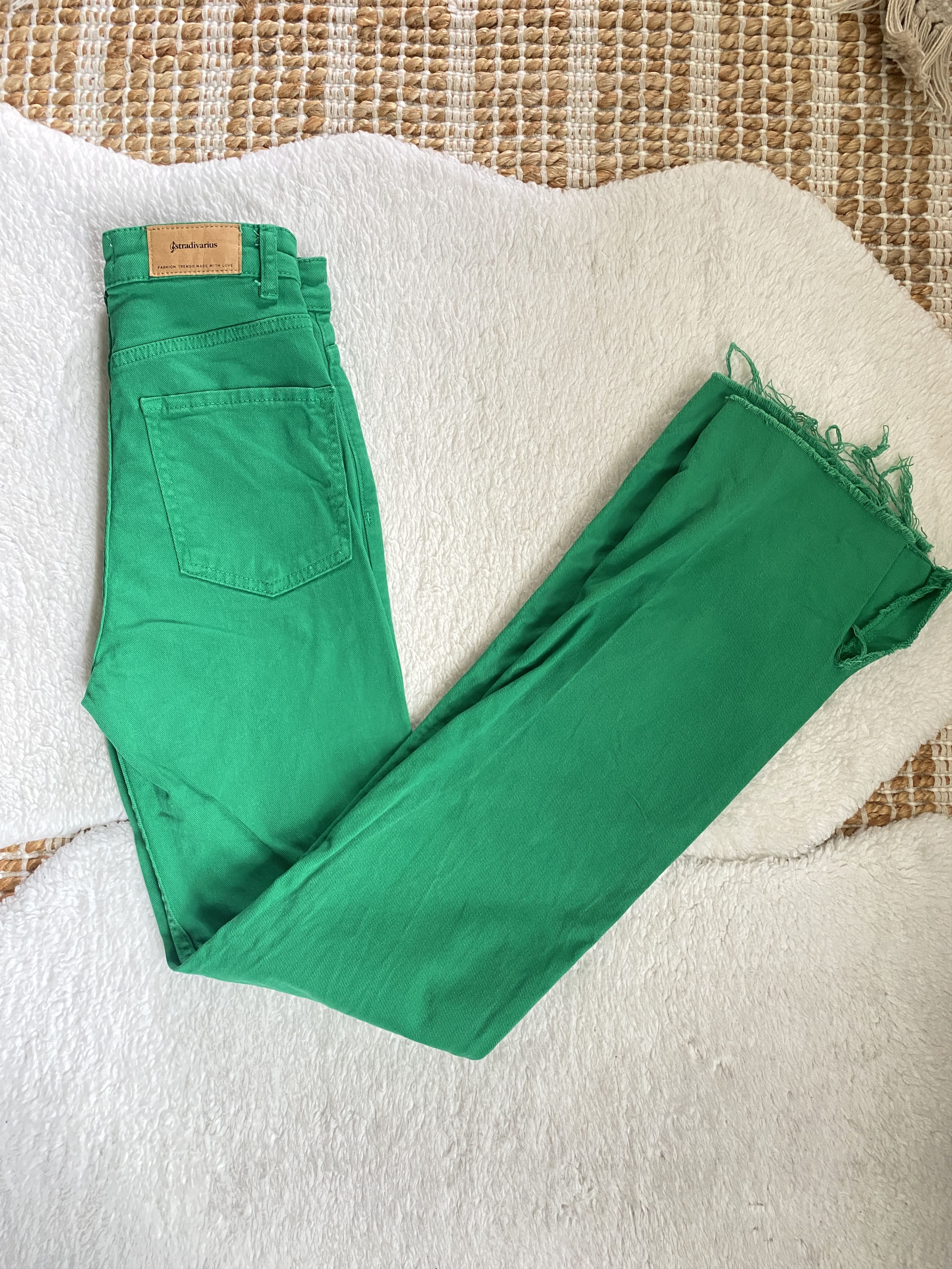 Stradivarius Stradivarius Slim Flare Jeans with Split Hem – Bright Green Size 26" / US 2 / IT 38 - 3 Thumbnail