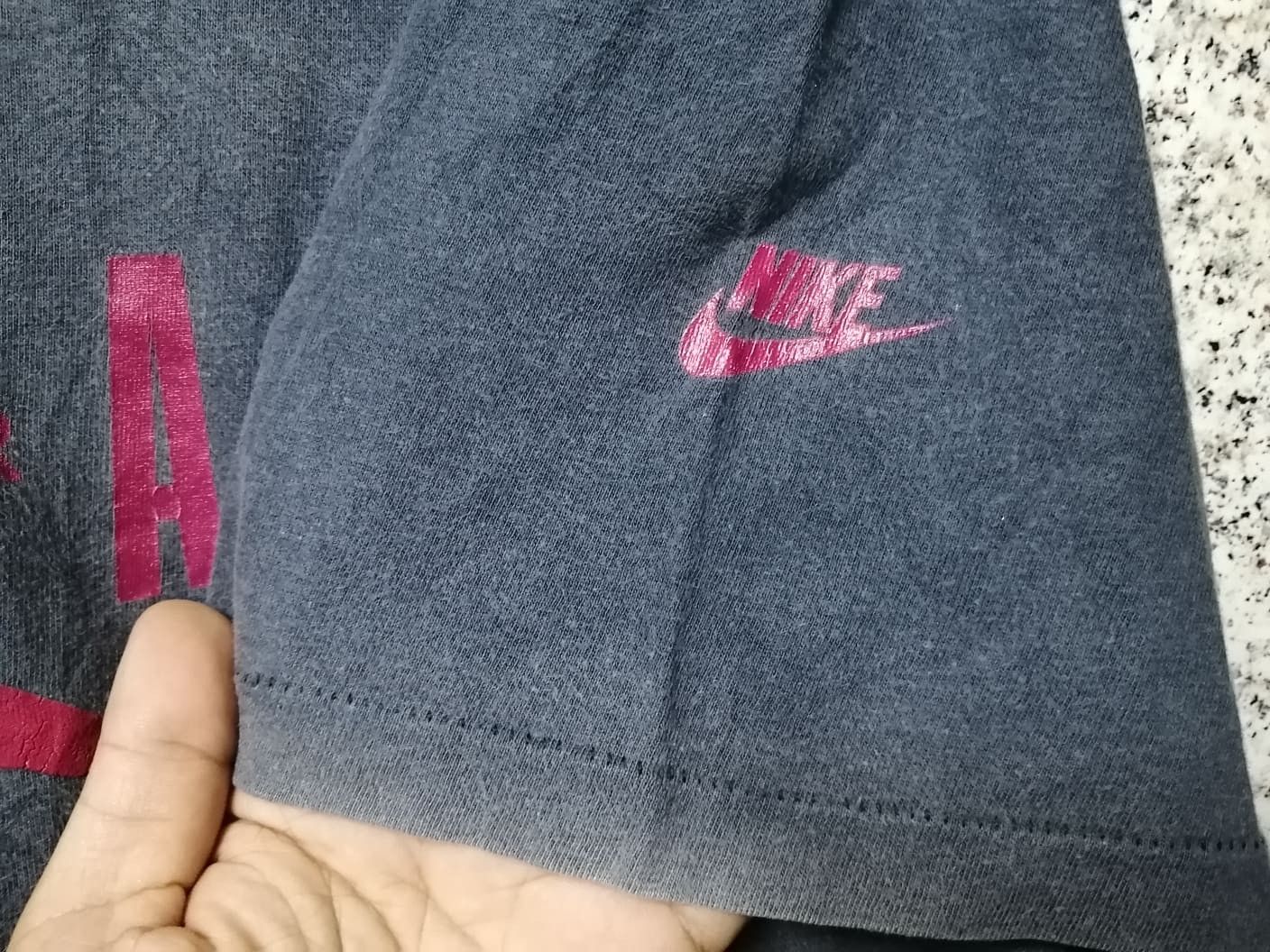 Jordan Brand × Nike × Vintage 90S Nike Jordan Sun faded Vintage t-shirts L Size US L / EU 52-54 / 3 - 4 Thumbnail