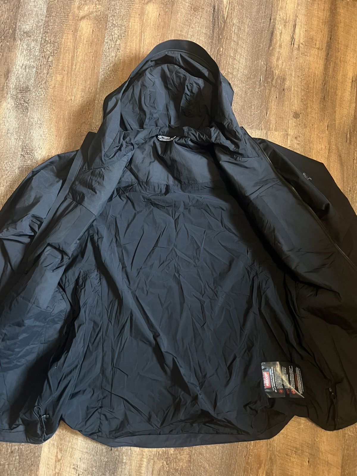 Arc'teryx Arc’teryx Proton Hybrid - NEW/TAGS ATTACHED Size M / US 6-8 / IT 42-44 - 3 Thumbnail
