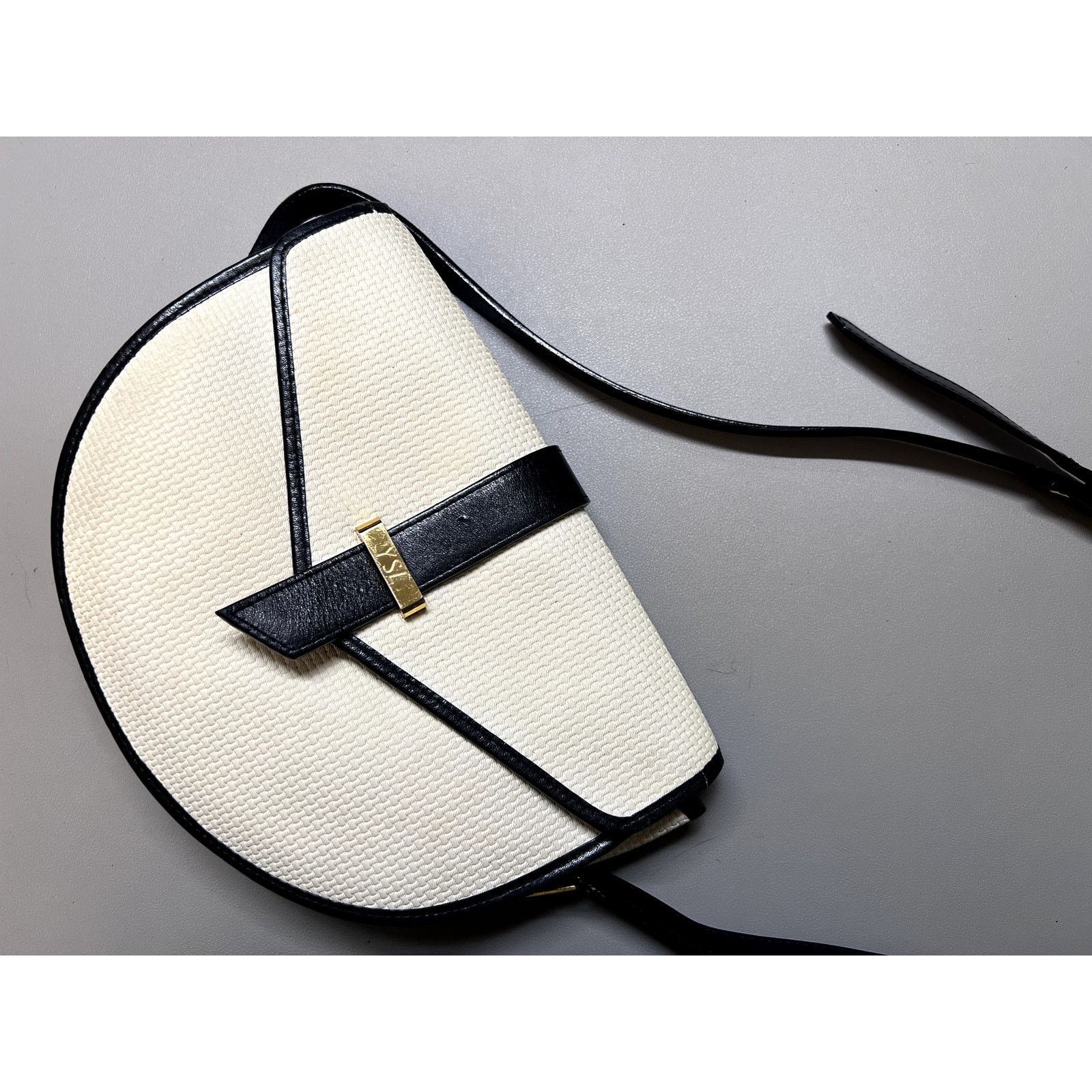 Yves Saint Laurent VINTAGE Late Y2K YSL Ivory Navy Blue Canvas Woven Crossbody Size ONE SIZE - 1 Thumbnail
