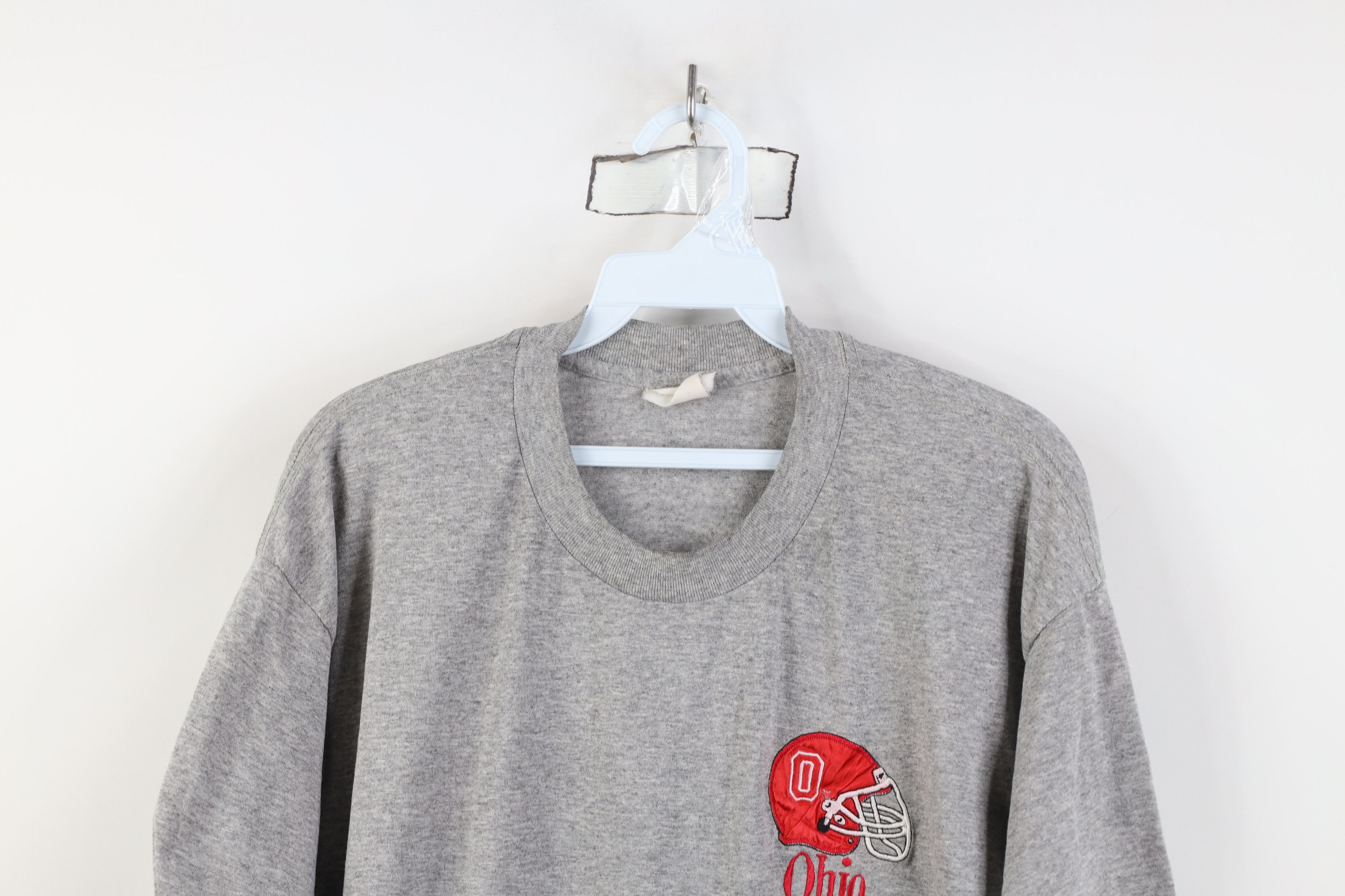 Vintage Vintage 90s Ohio State University Football T-Shirt USA Size US L / EU 52-54 / 3 - 2 Thumbnail