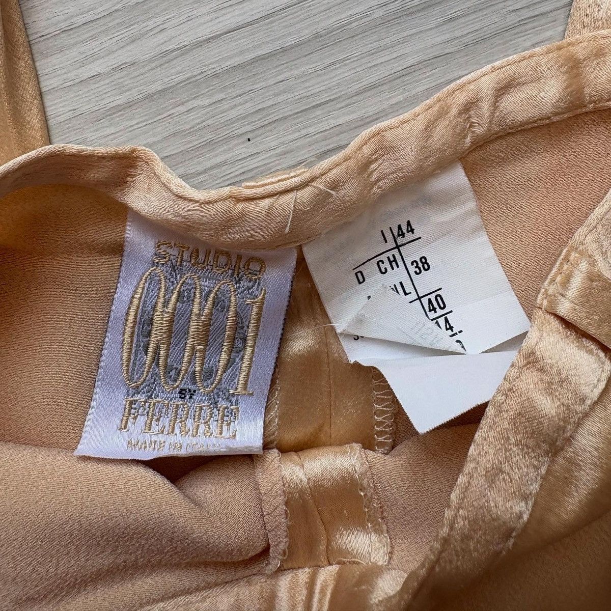 Ferre Ferre silk trouser Size 25" / US 0 / IT 36 - 2 Thumbnail
