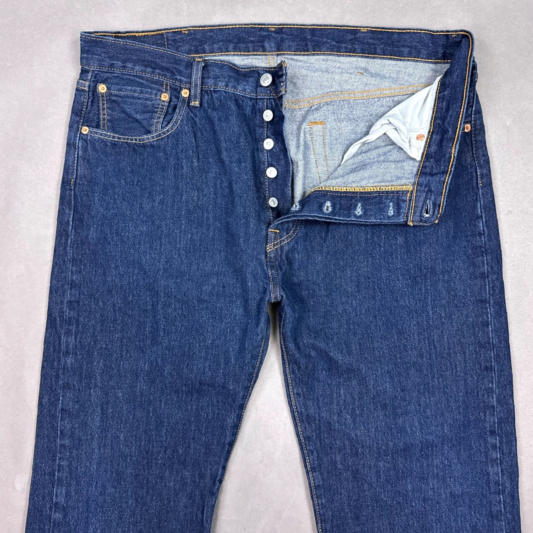 Levi's Levi's 501 Jeans Mens 38x34 Blue Denim Button Fly Straight Classic Chore Jeans Mens Regular 38 Blue Denim Cotton 5-Pocket Design Vintage: No Size US 38 / EU 54 - 2 Thumbnail