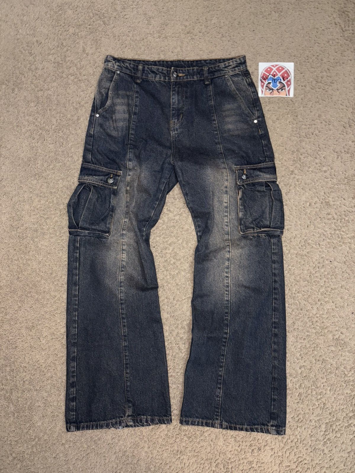 Other Ditch LA Flared Cargos Size US 32 / EU 48 - 1 Thumbnail