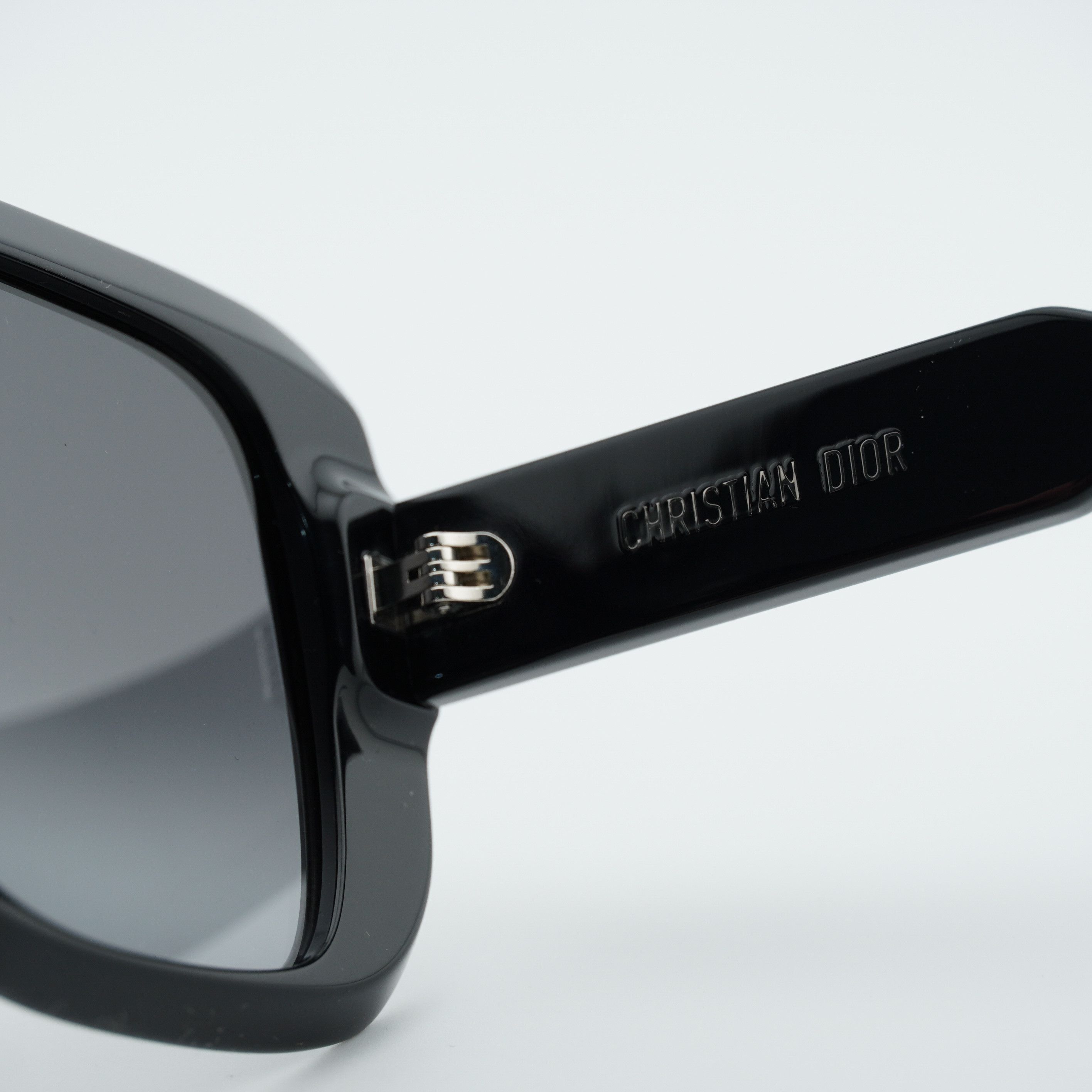 Dior Dior DIORSIGNATURE S11F 14A1 Sunglasses Black Square Frame Size ONE SIZE - 9 Thumbnail