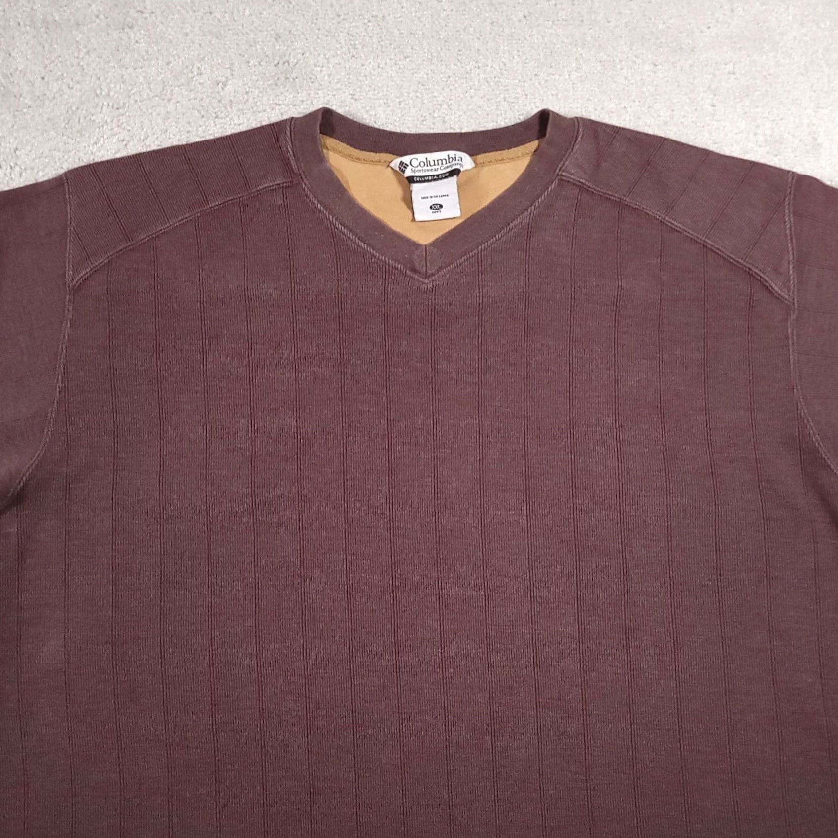 Vintage Columbia Heavyweight Sweatshirt Men XXL Brown V-Neck Long Sleeve Outdoor Sweatshirt Size US XXL / EU 58 / 5 - 3 Thumbnail