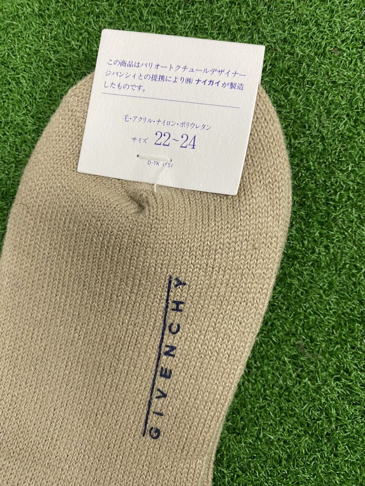 Givenchy Vintage Givenchy Classic Logo Sock Size ONE SIZE - 4 Thumbnail