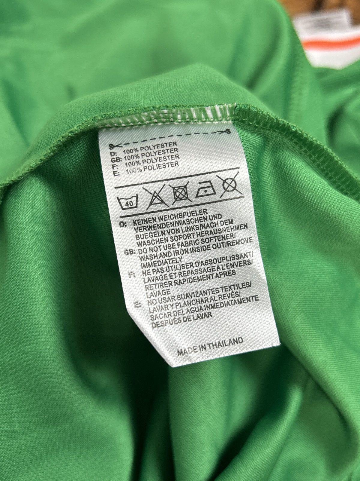 Vintage Vintage Ireland 1990 FAI Adidas Replica Soccer Jersey Size US L / EU 52-54 / 3 - 10 Thumbnail
