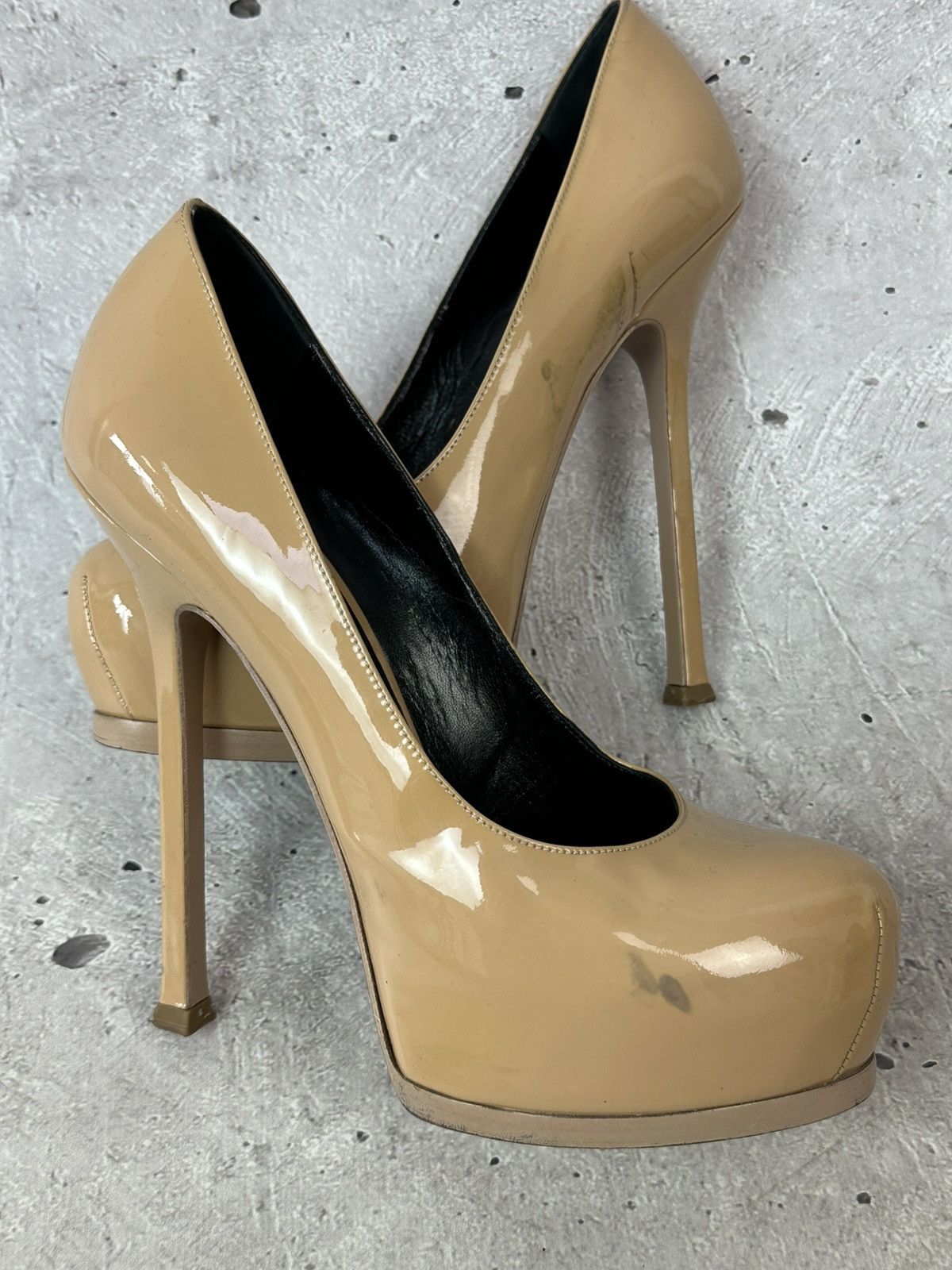 Saint Laurent Paris Saint Laurent Beige Patent Leather Made in Italy Heels Size US 7.5 / IT 37.5 - 4 Thumbnail