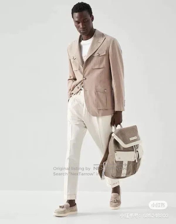 Brunello Cucinelli Classic Khaki Hunting Jacket for Men. Size US M / EU 48-50 / 2 - 1 Thumbnail