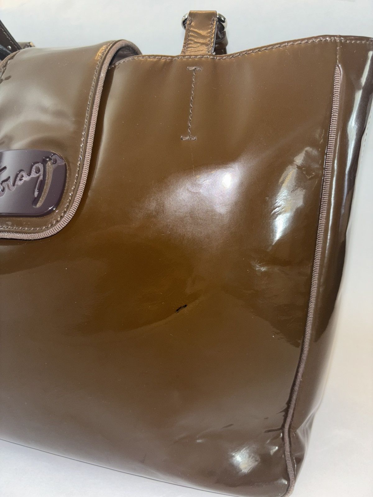 Salvatore Ferragamo Brown Patent Leather Ferragamo Tote Size ONE SIZE - 7 Thumbnail