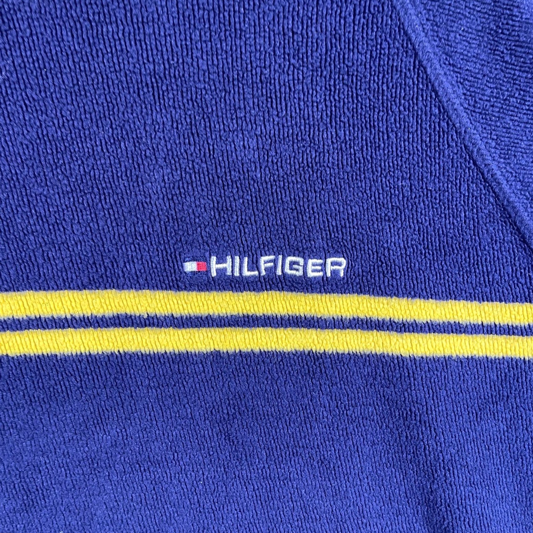Tommy Hilfiger VINTAGE Tommy Hilfiger Sweater Mens L Striped Yellow Navy V-Neck Knit Pullover 90s Grunge USA Size US L / EU 52-54 / 3 - 7 Thumbnail