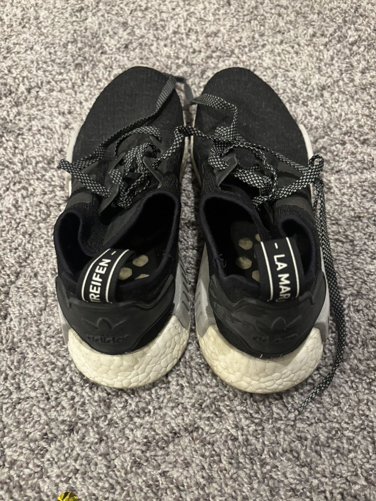 Adidas Adidas Originals NMD_R1 Running Sneaker - Black Carbon White Size US 9 / EU 42 - 2 Thumbnail