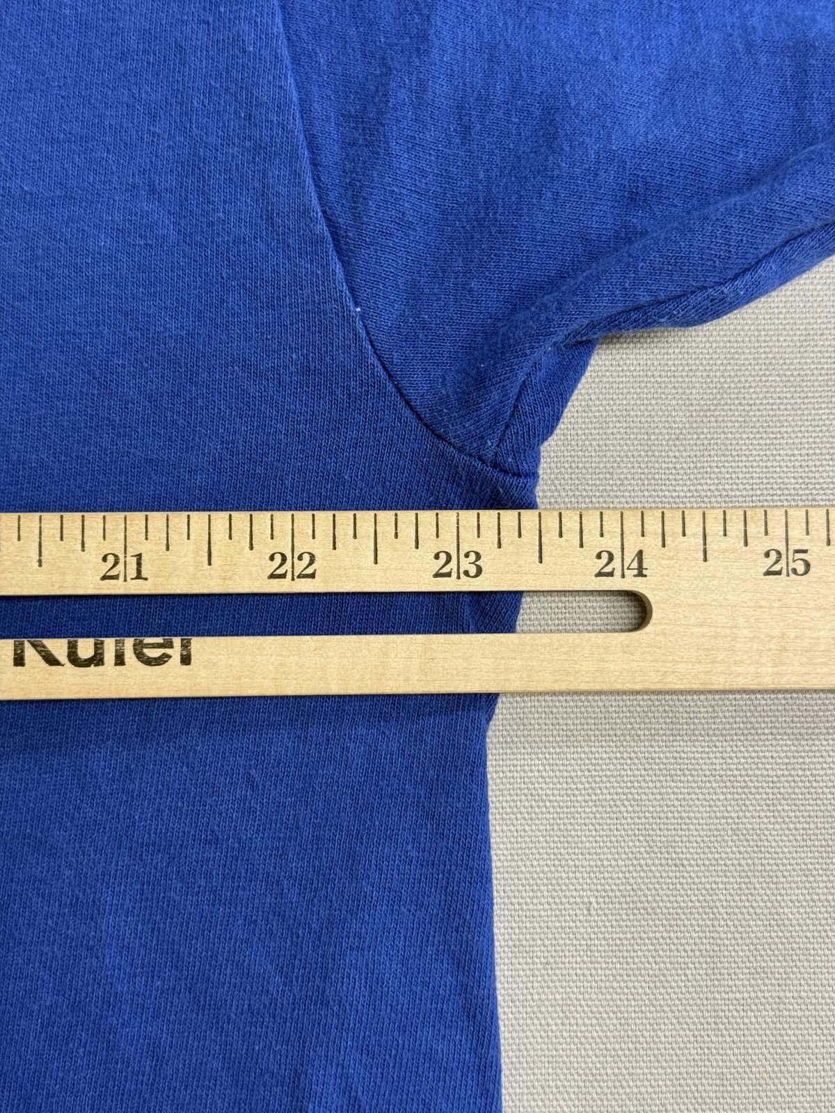 Mickey Mouse Vintage Winnie the Pooh T-shirt Got Hunny? 2000 Mickey Inc Size US XL / EU 56 / 4 - 6 Thumbnail