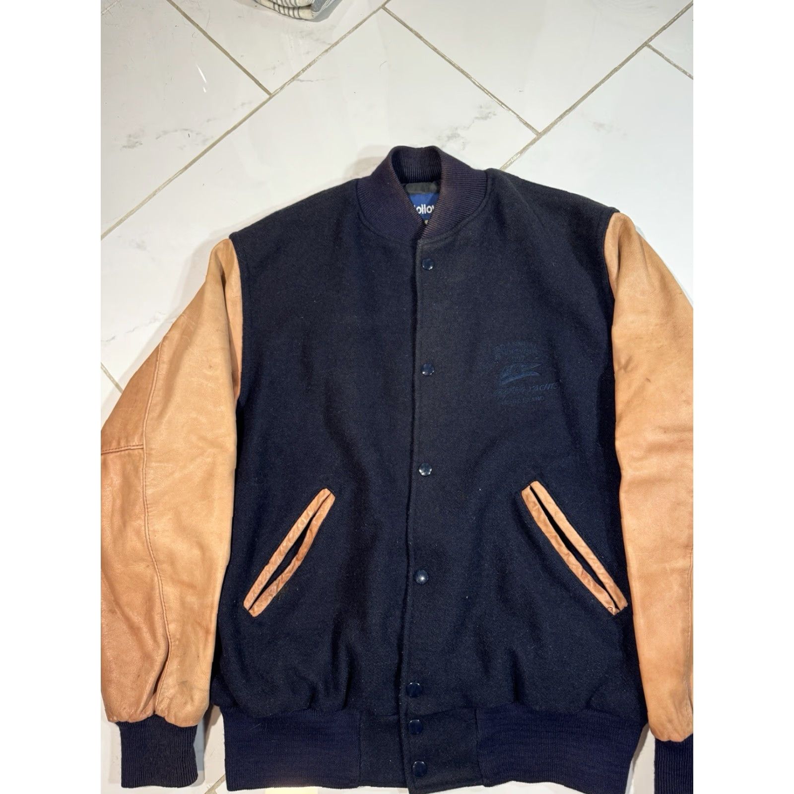 Holloway VTG 1997 Lazzara Yachts Holloway Varsity Wool Navy Blue Jacket M Shirt? Size US M / EU 48-50 / 2 - 3 Thumbnail