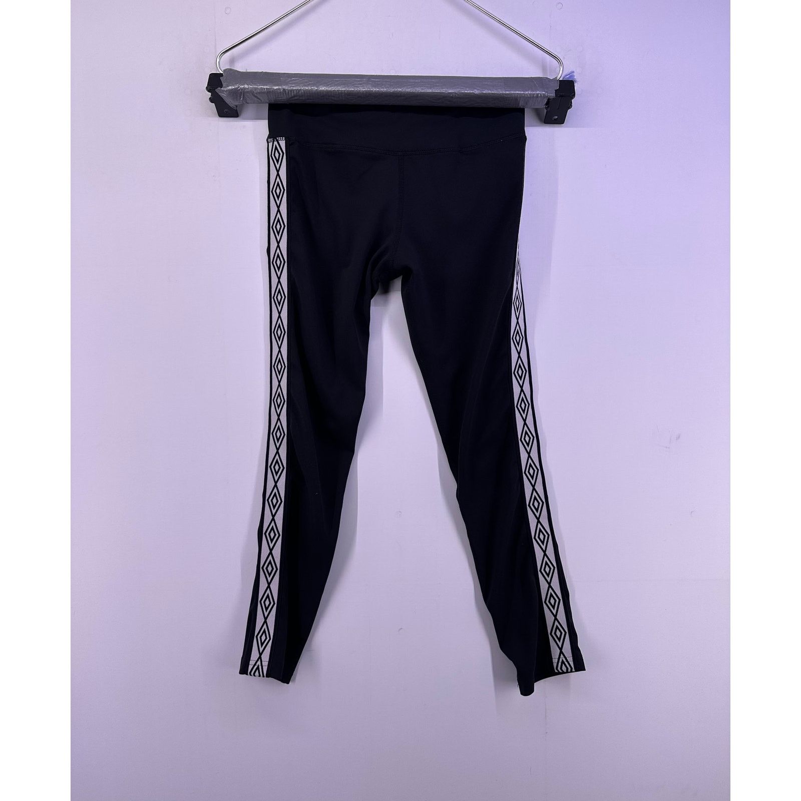 Umbro Umbro Black and White Double Diamond Size Large 12 Size 34" / US 12 / IT 48 - 1 Thumbnail