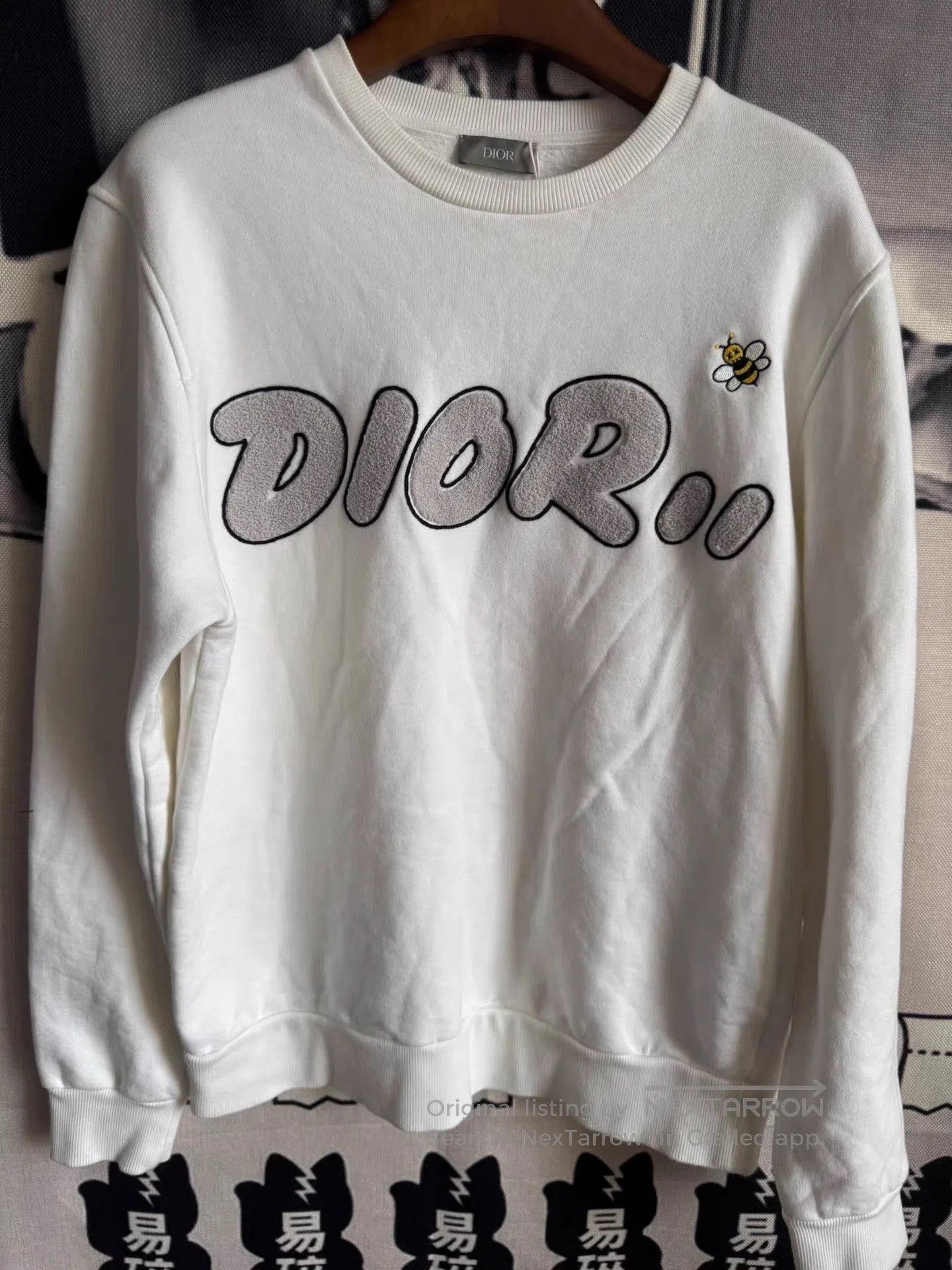 Dior White Long Sleeve Sweatshirt with Embroidered Design. Size US M / EU 48-50 / 2 - 1 Thumbnail