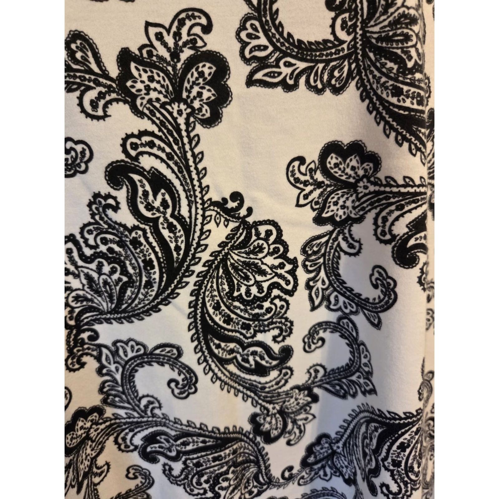 Croft & Barrow Croft & Barrow Shirt Paisley Print Casual Top White Black 1X Plus Womens Size XL / US 12-14 / IT 48-50 - 3 Thumbnail