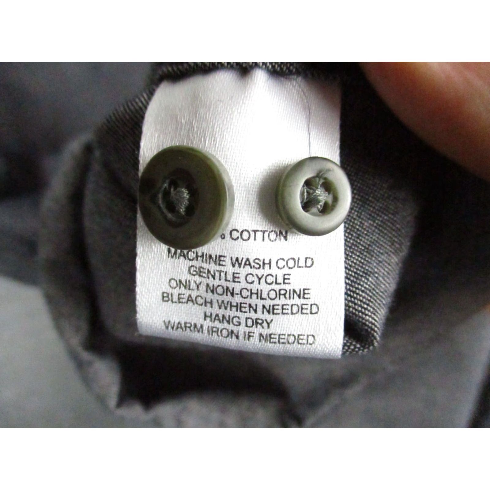 UNTUCKit UNTUCKit Shirt Mens Button-Down Gray Heathered Cotton Long Sleeve Medium Size US L / EU 52-54 / 3 - 7 Thumbnail
