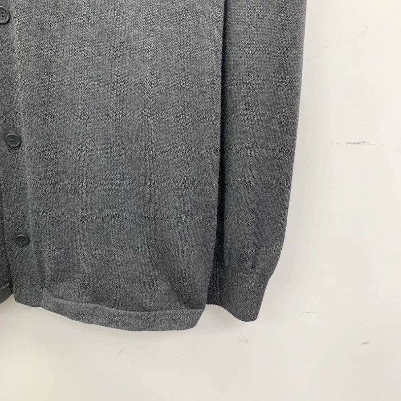 Louis Vuitton Louis Vuitton size 5l 24 dark grey pocket logo embossed cot Size US M / EU 48-50 / 2 - 4 Thumbnail