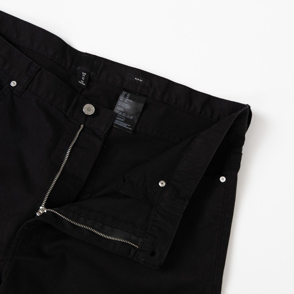 H&M H&M Mens Black Denim Shorts Slim Fit Casual Summer Cotton Size US 36 / EU 52 - 3 Thumbnail