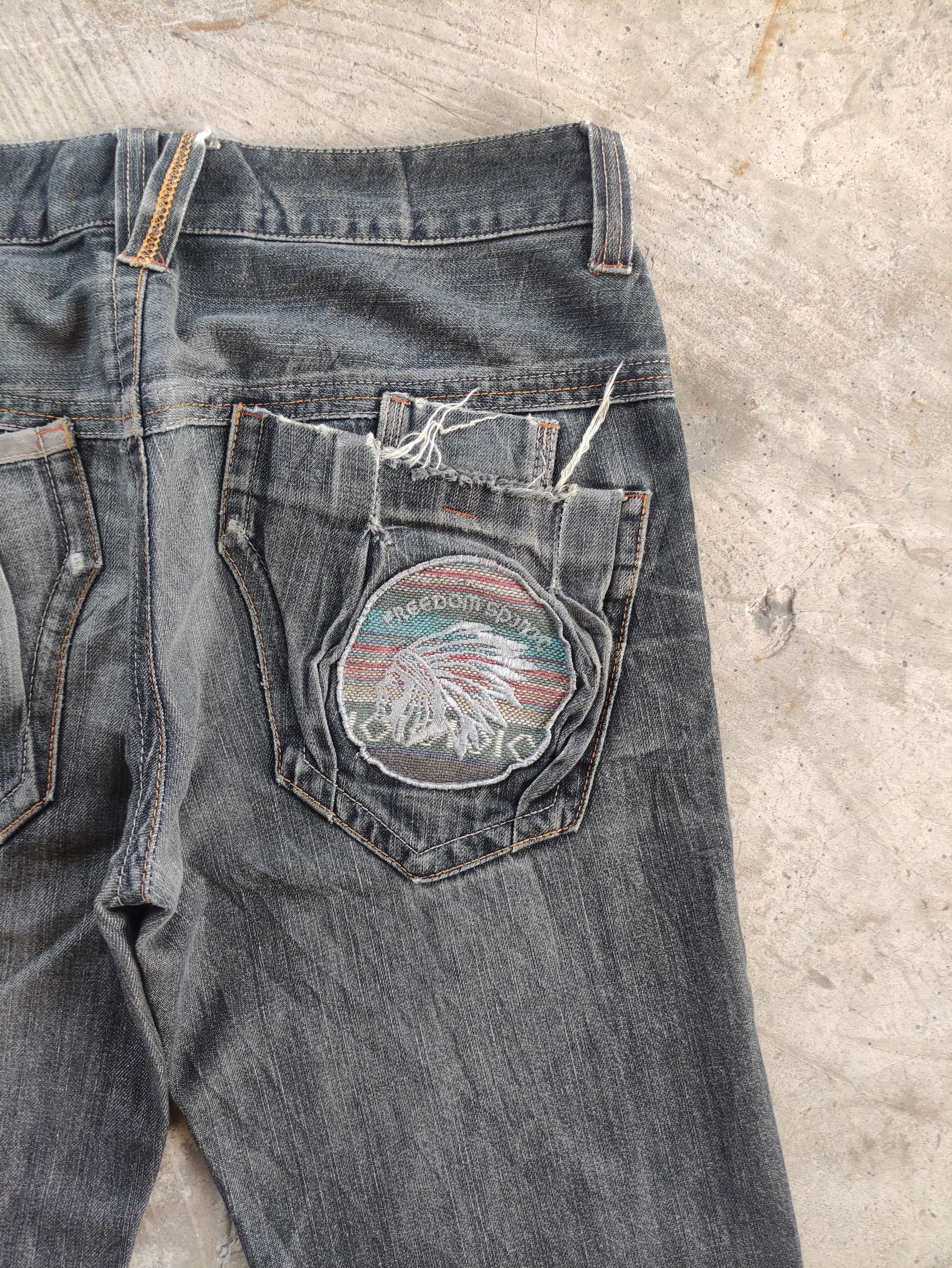Japanese Brand Vintage Japanese Flare Jean Distressed Fader Denim Size US 34 / EU 50 - 11 Thumbnail