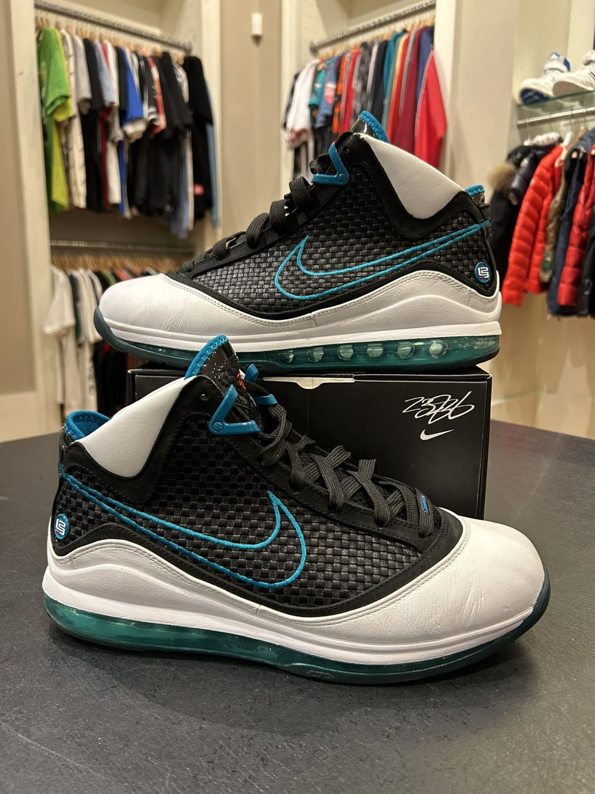 Nike Nike Lebron 7 ‘Red Carpet’ Size US 10.5 / EU 43-44 - 1 Thumbnail