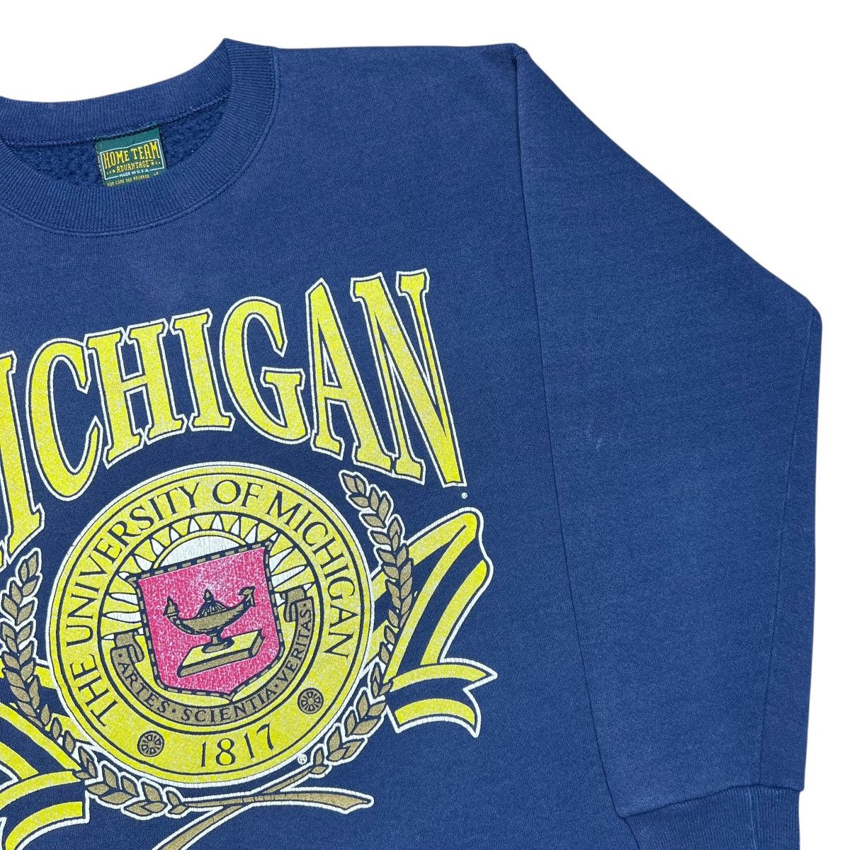 NCAA Vintage 1990s NCAA Michigan Wolverines Spell Out Sweatshirt Size US L / EU 52-54 / 3 - 15 Thumbnail