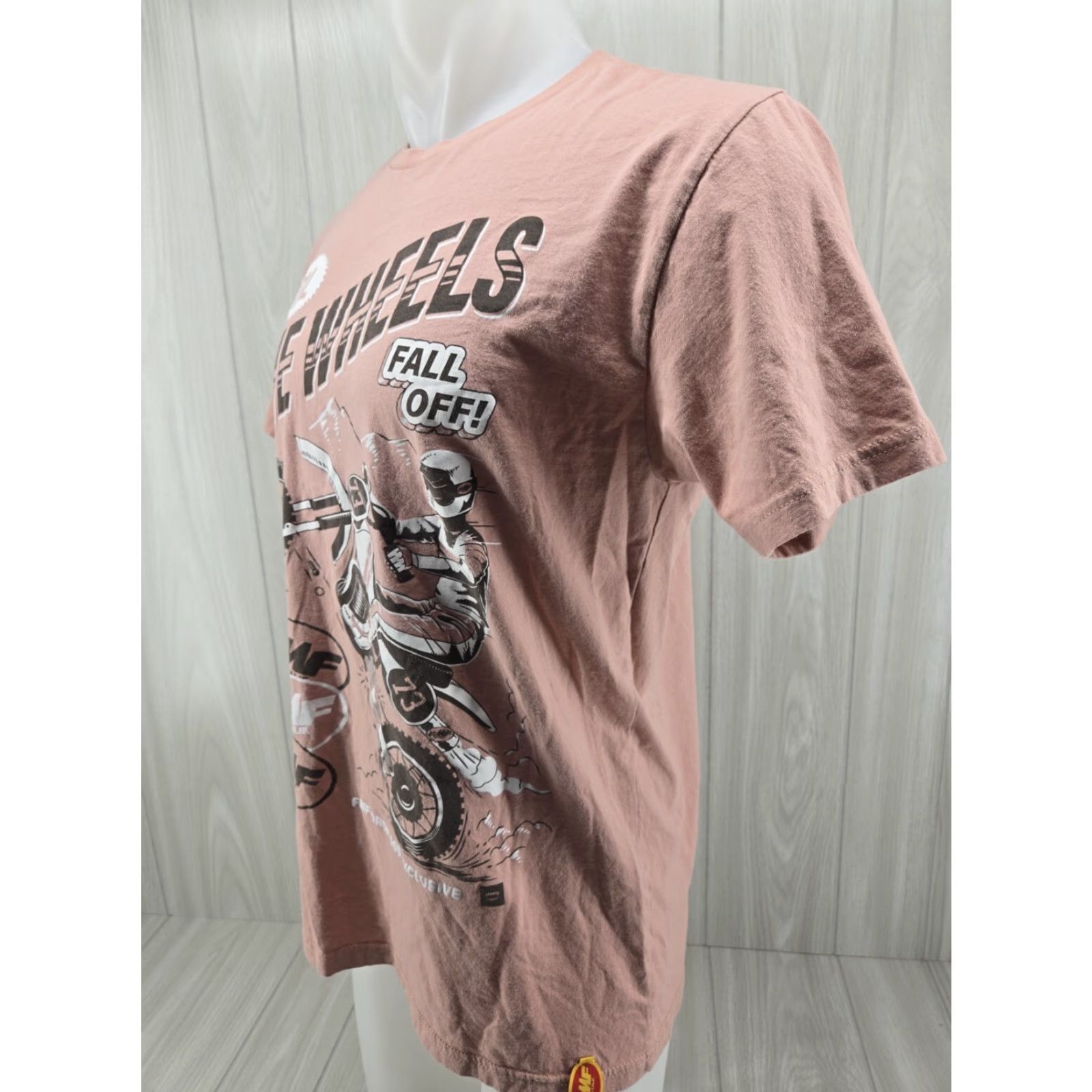 Vintage FMF Racing The Drop Salmon T Shirt Size L Mens Short Sleeve Regular Navy? Salmon Size US L / EU 52-54 / 3 - 4 Thumbnail