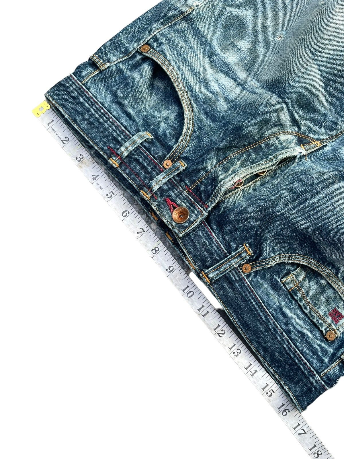 Paul Smith Red Ear Paul Smith Red Ear Faded Distresed Denim Size US 32 / EU 48 - 22 Thumbnail